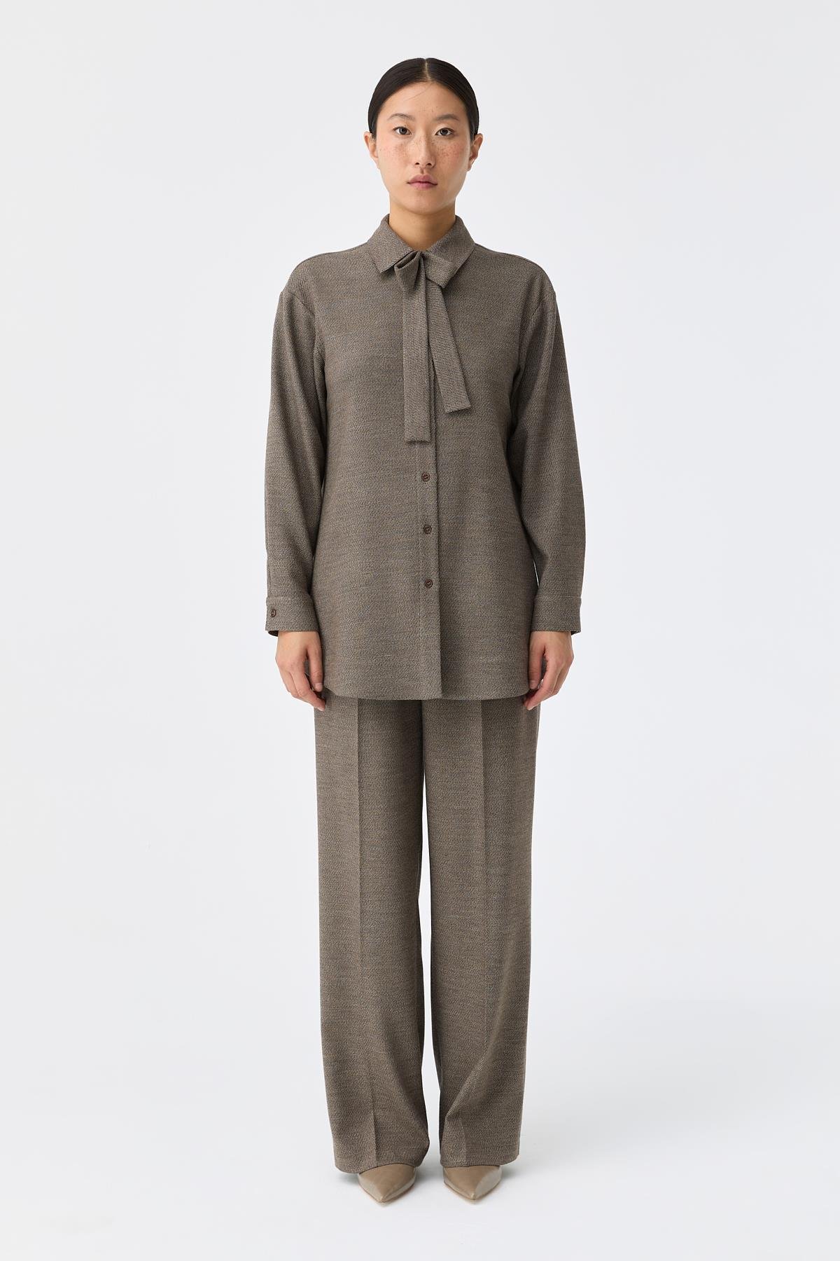 Fiyonklu Gömlek BRONZ BEJ{KATEGORİ}