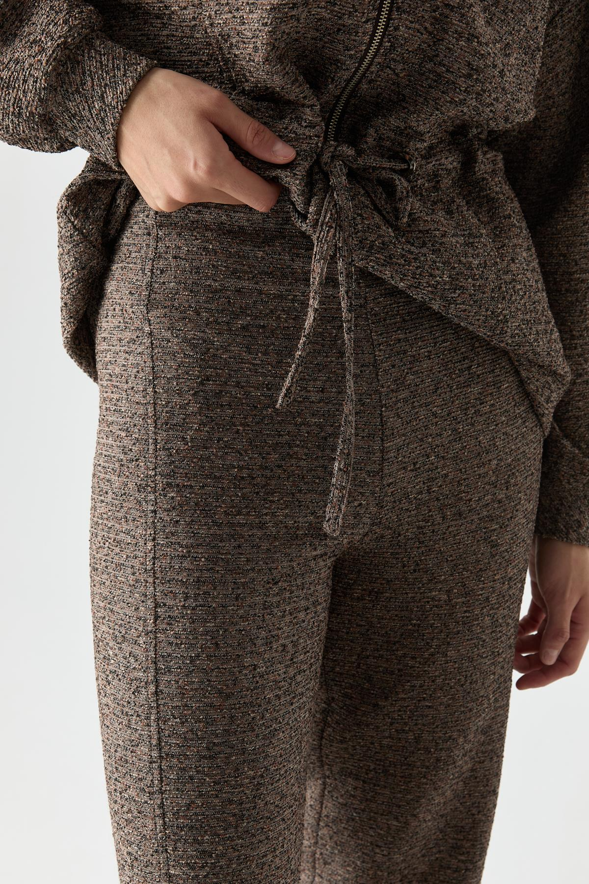 Geniş Paça Tüvit Pantolon{KATEGORİ}