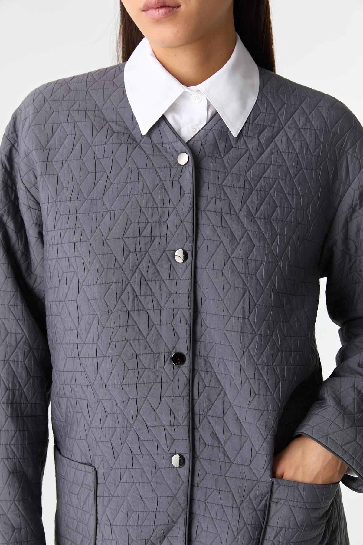 İnce Kapitone Desenli Mont ANTRASİT{KATEGORİ}