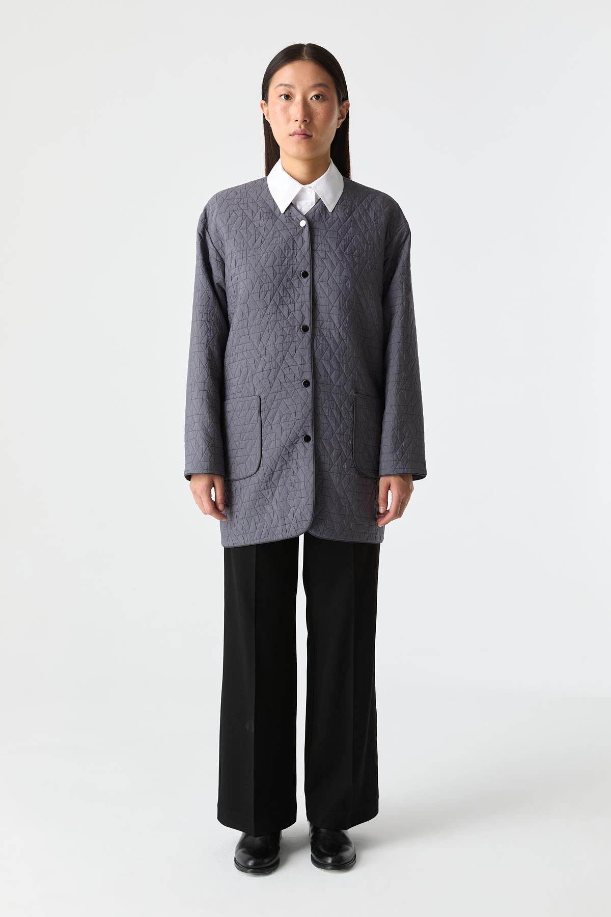 İnce Kapitone Desenli Mont ANTRASİT{KATEGORİ}