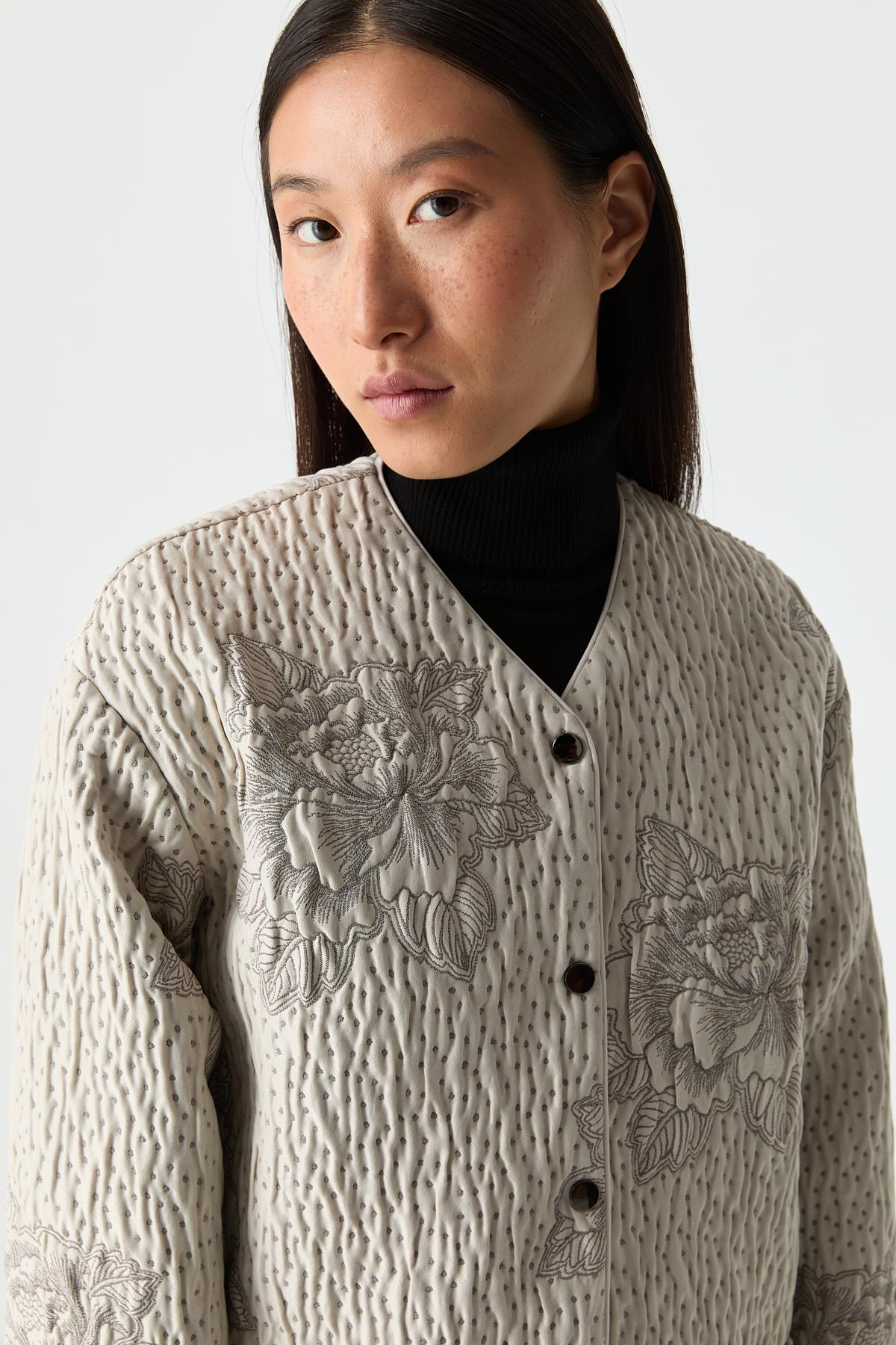 İnce Kapitone Desenli Mont VİZON{KATEGORİ}