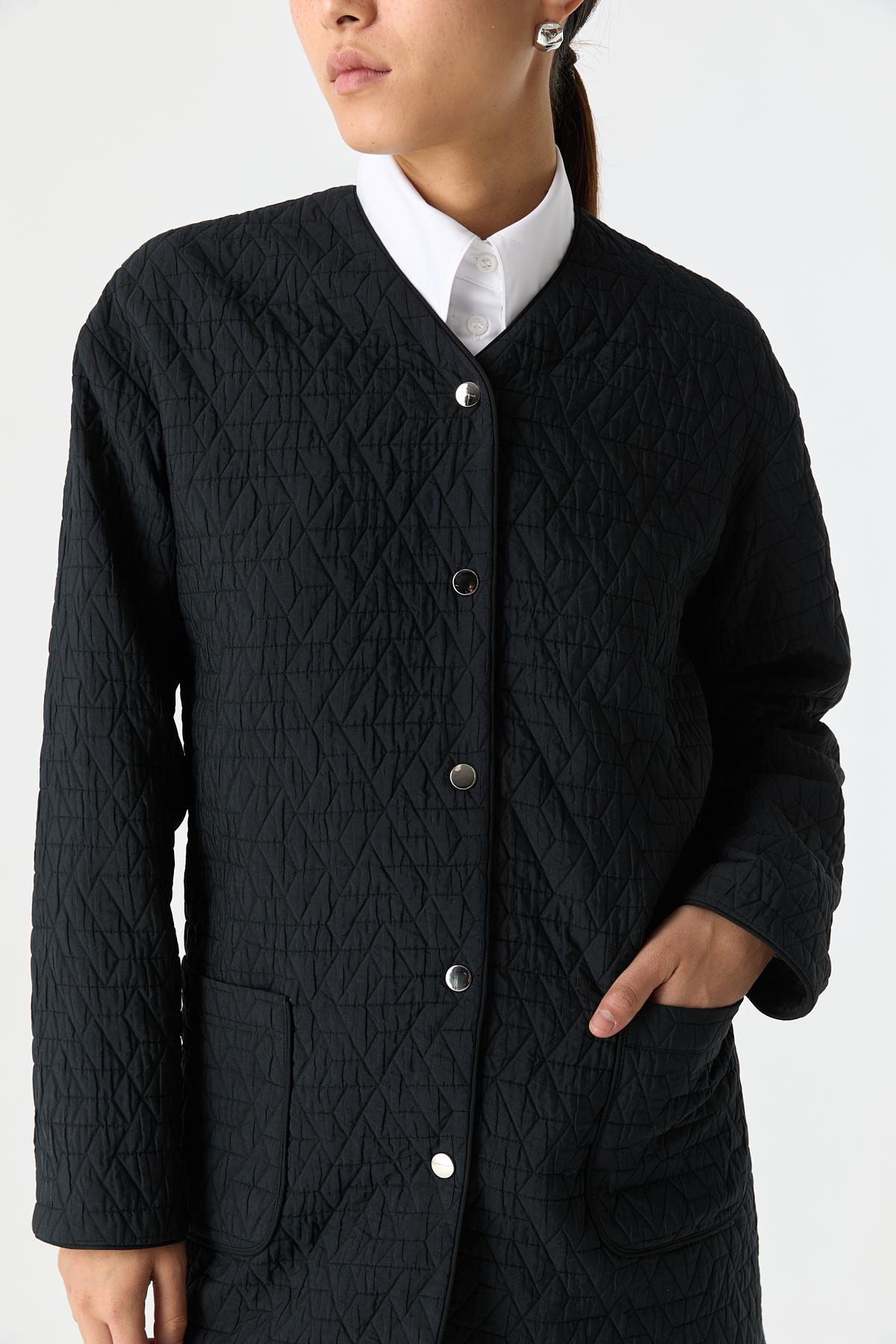 İnce Kapitone Desenli Mont SİYAH{KATEGORİ}