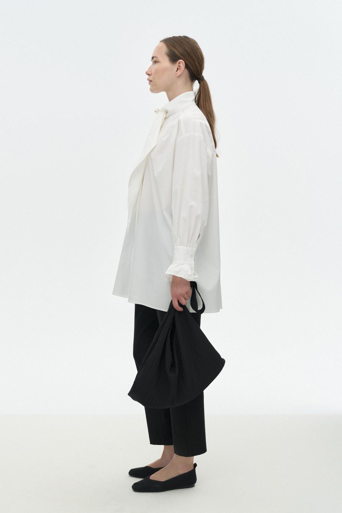 İnci Detaylı Fularlı Gömlek{KATEGORİ}