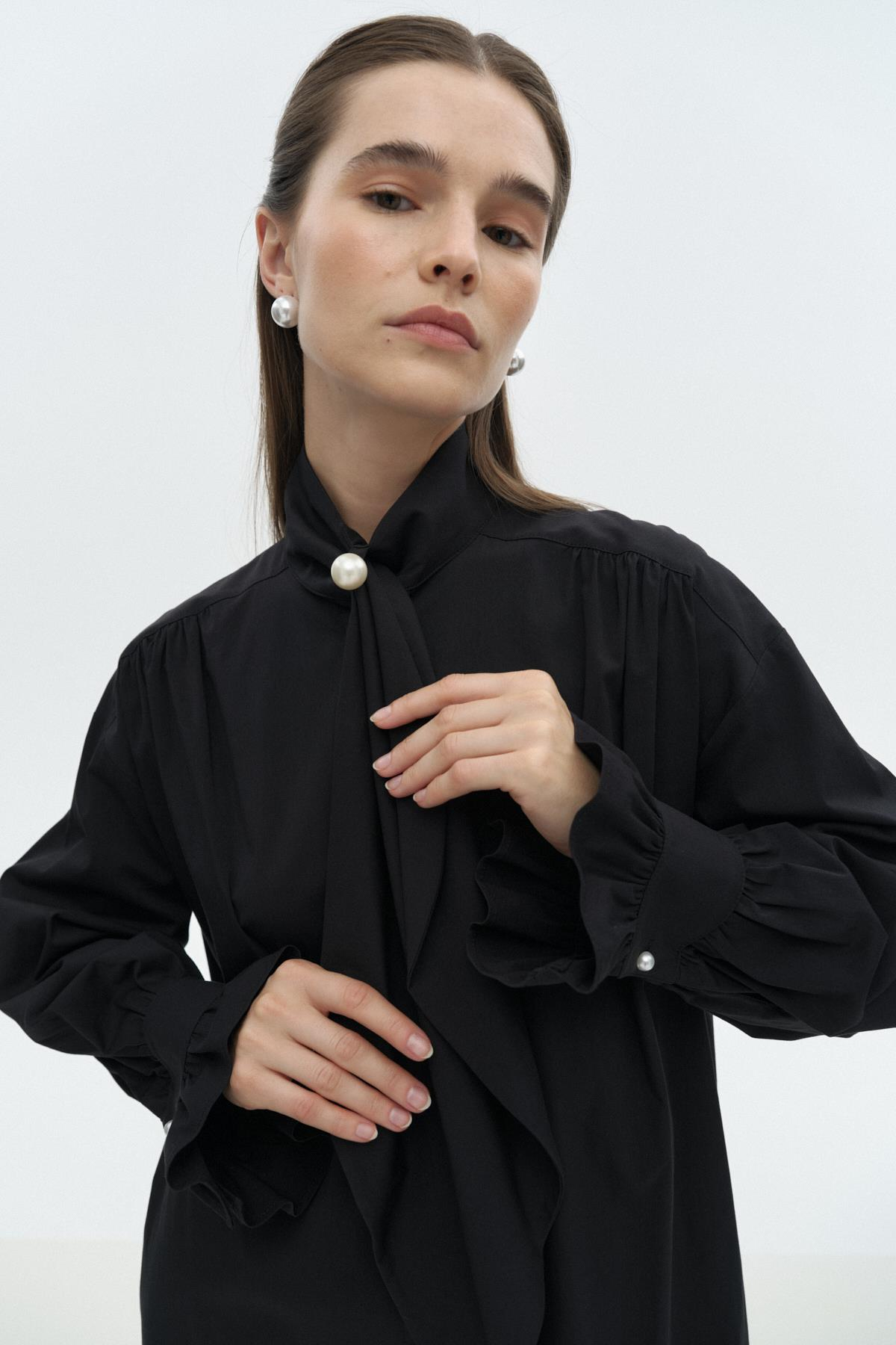 İnci Detaylı Fularlı Gömlek{KATEGORİ}