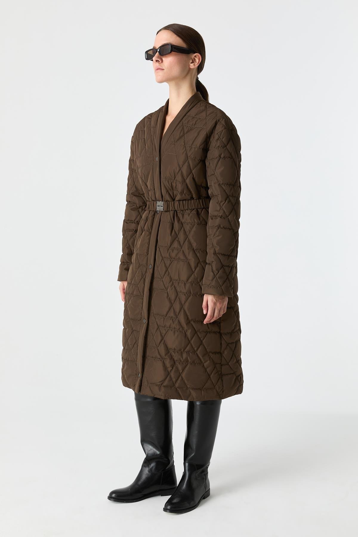 Kapitone Kemerli Kaban HAKİ{KATEGORİ}