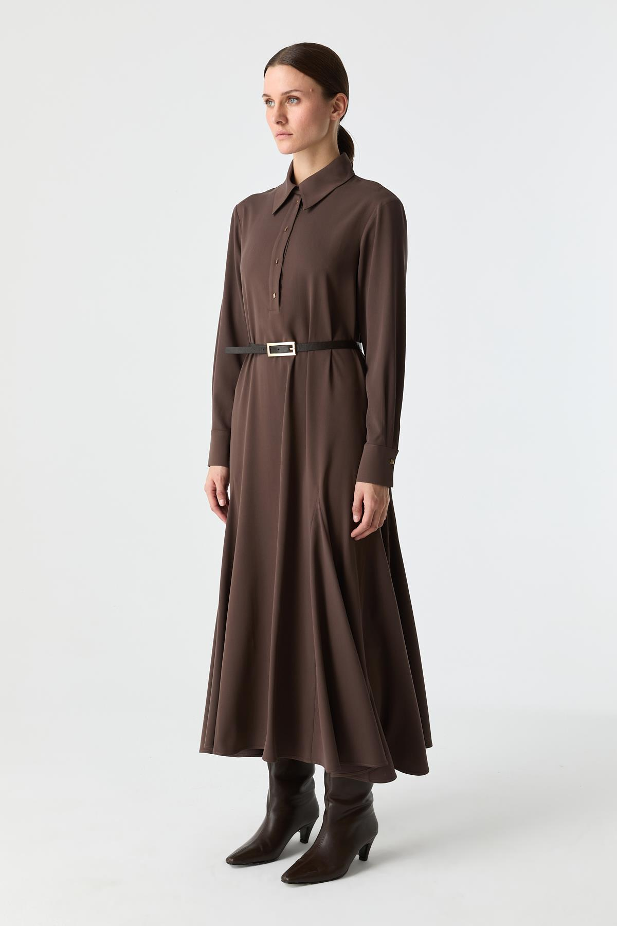 Kare Düğmeli Gode Detaylı Elbise KAHVERENGİ{KATEGORİ}