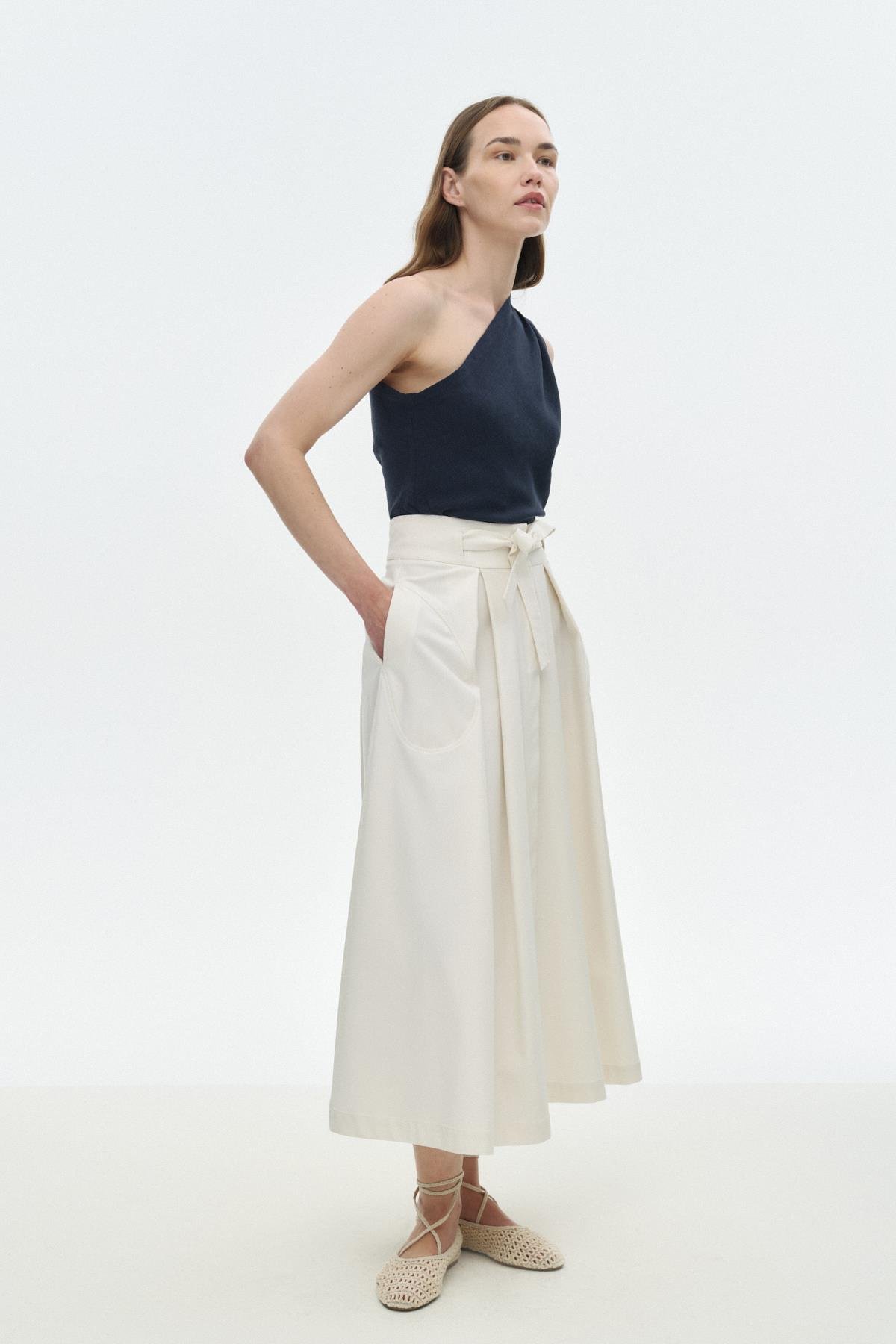 Kuşaklı Spor Etek EKRU{KATEGORİ}