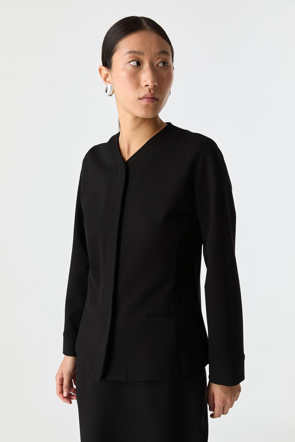 Modern Fit Minimal Gömlek{KATEGORİ}