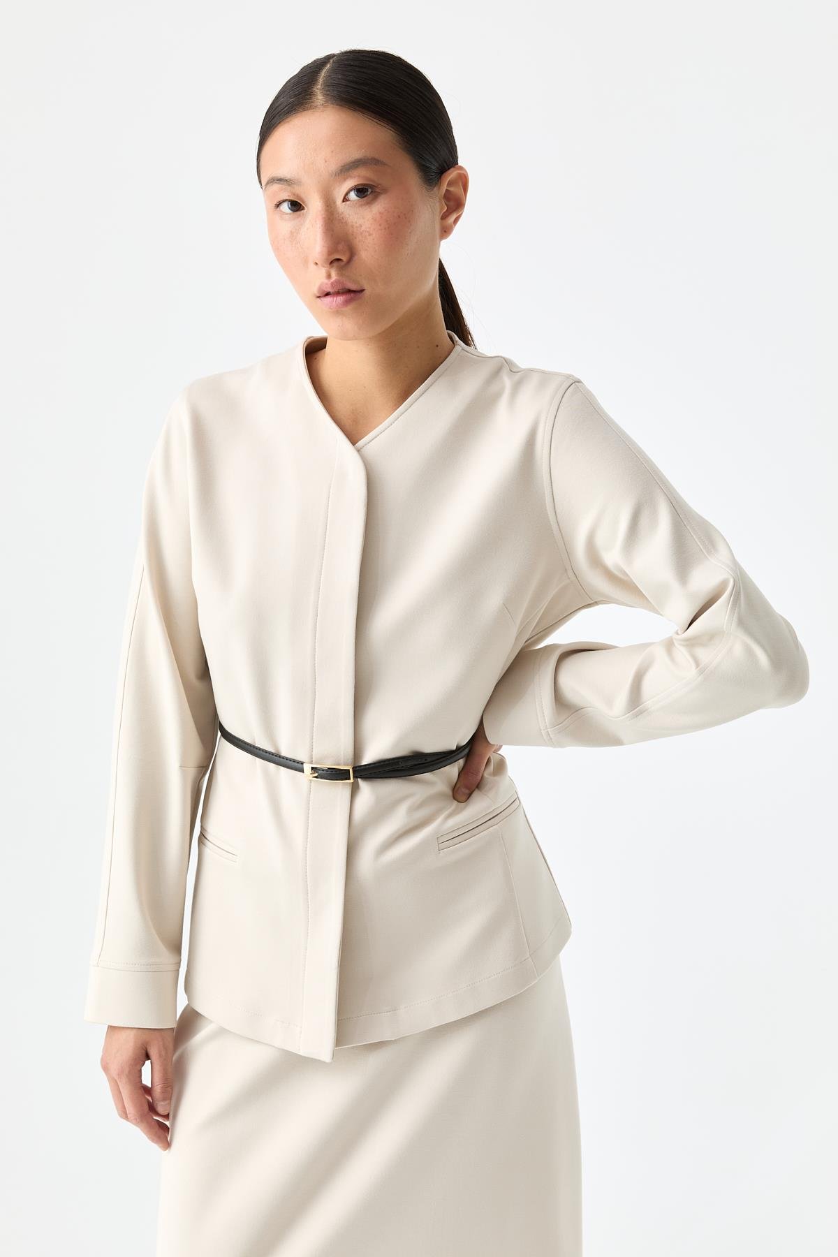 Modern Fit Minimal Gömlek{KATEGORİ}