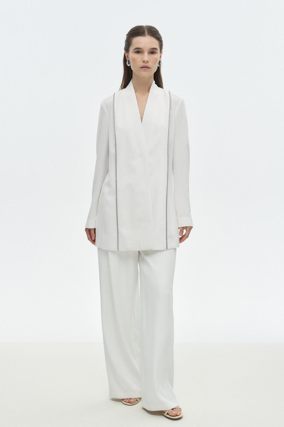 Parlak Biye Detaylı Ceket BEYAZ{KATEGORİ}