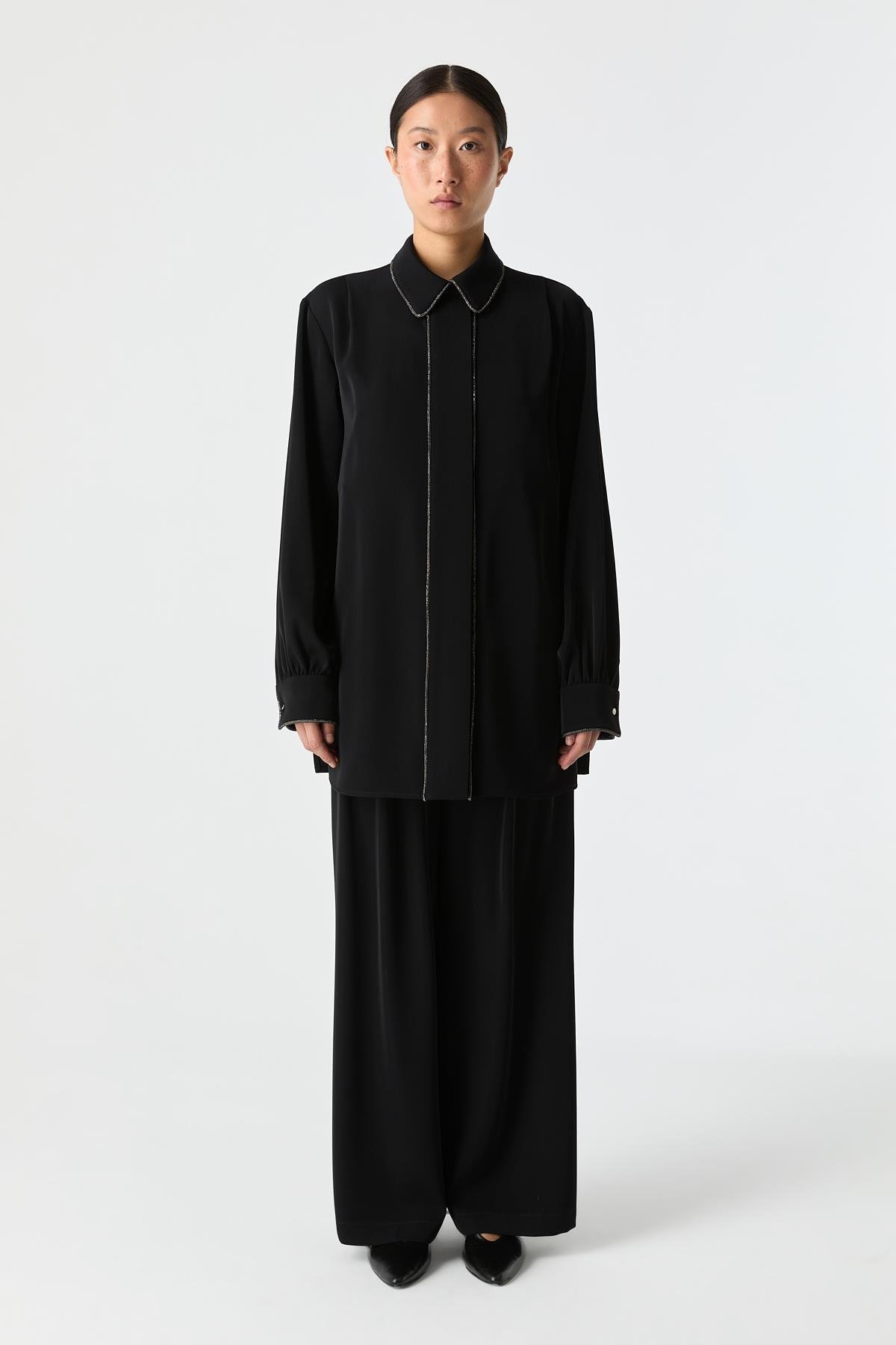 Parlak Biye Detaylı Gömlek SİYAH{KATEGORİ}