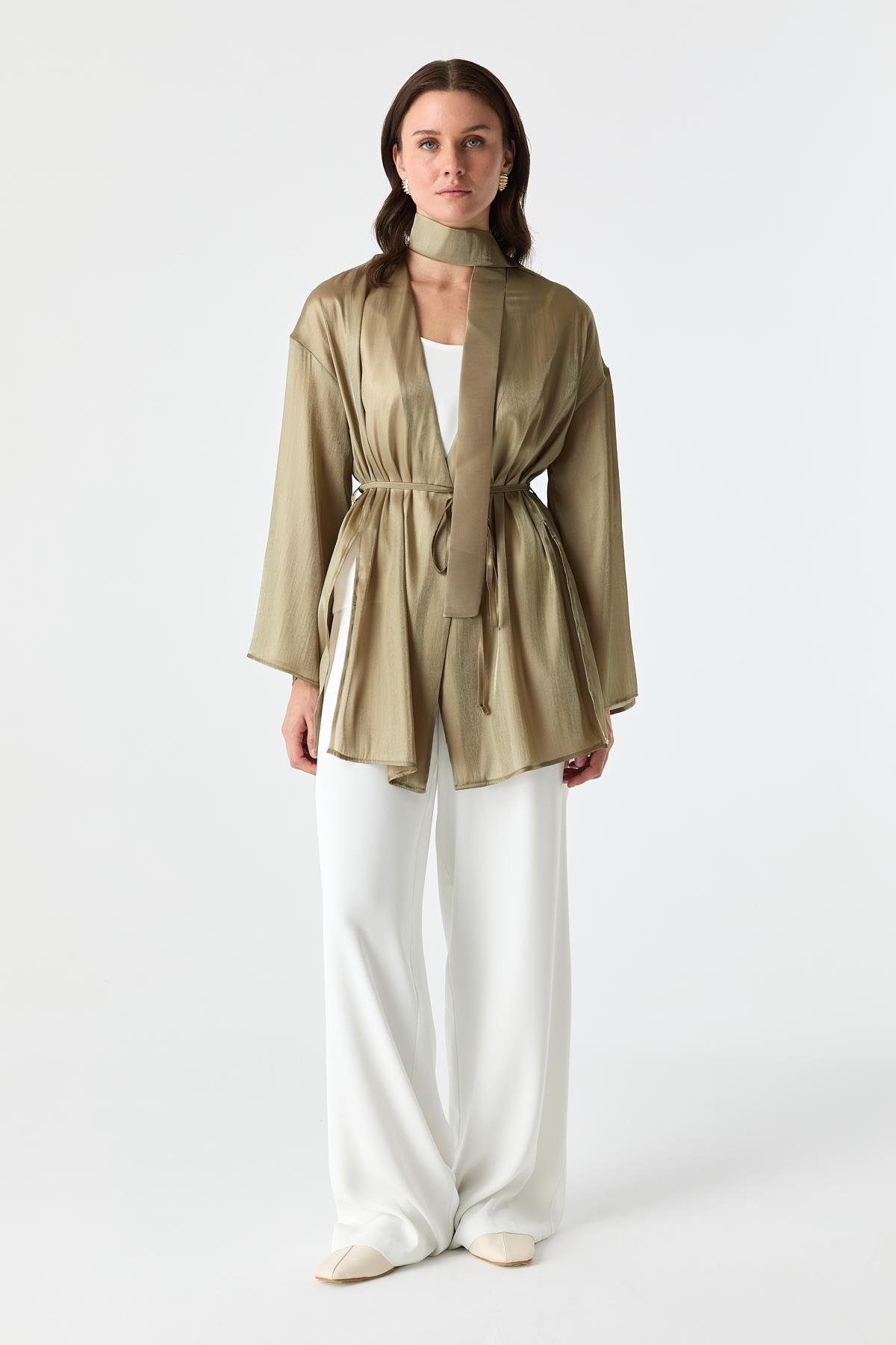 Parlak Dokulu Yırtmaçlı Kimono YAĞ YEŞİLİ{KATEGORİ}