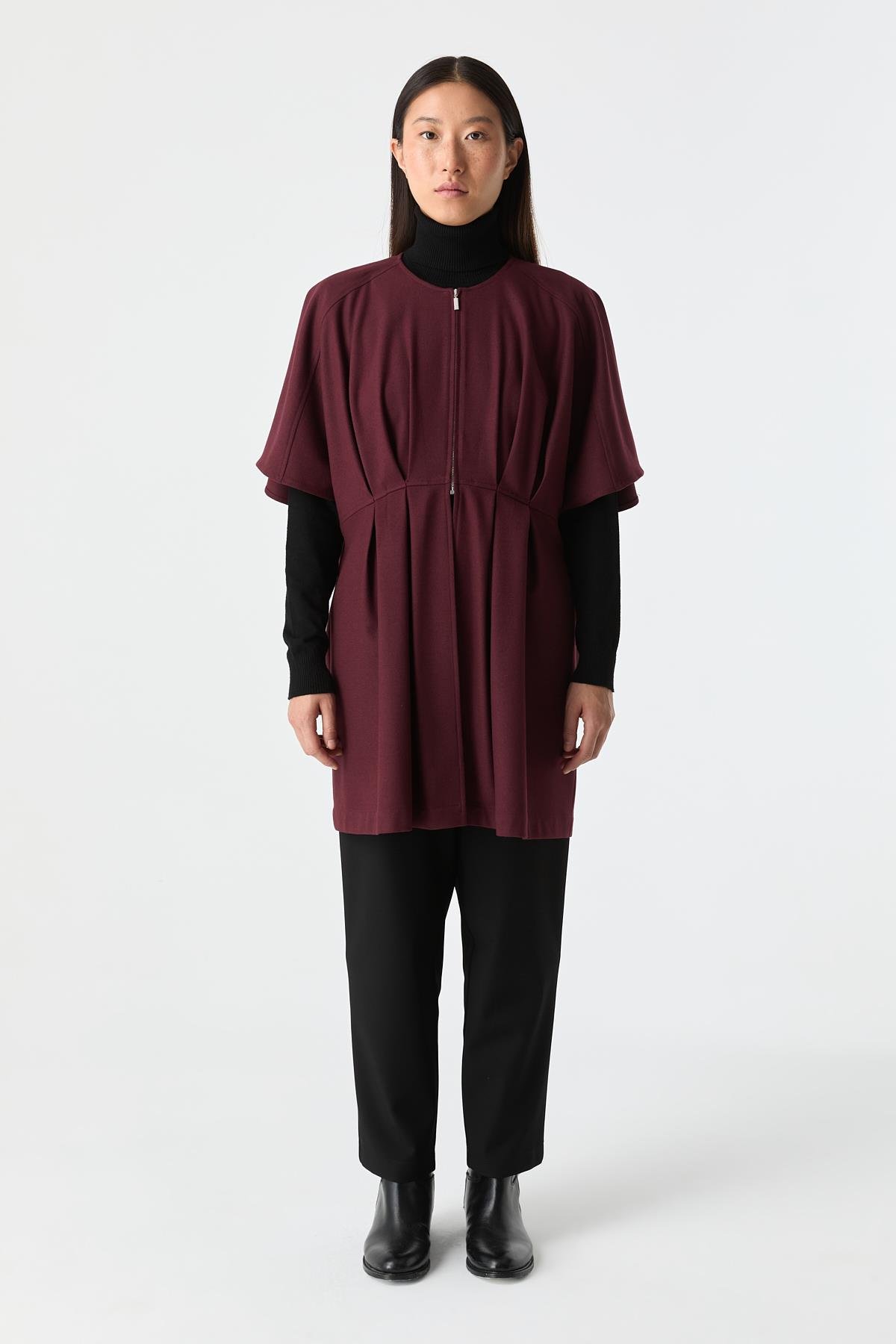 Pili Detaylı Pelerin Panço{KATEGORİ}