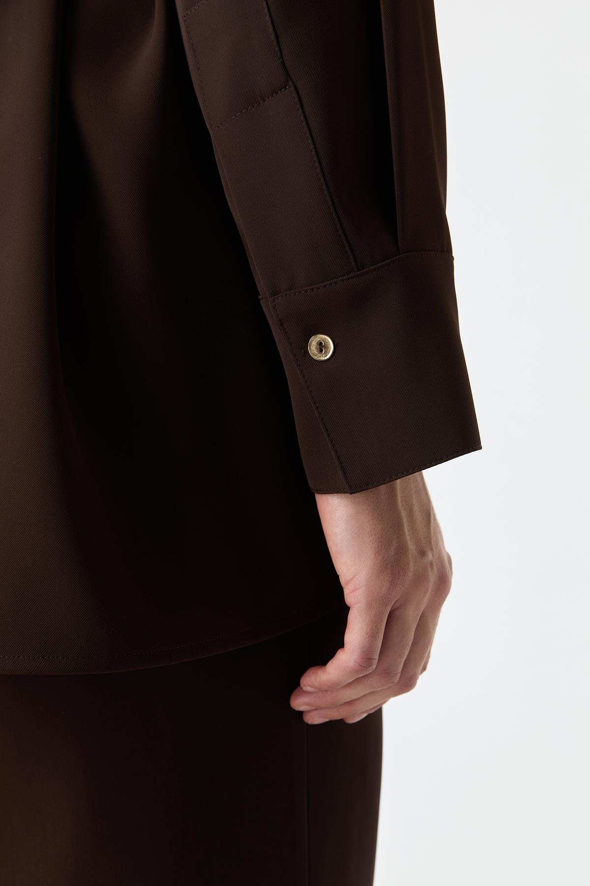 Pilise Detaylı Dökümlü Gömlek{KATEGORİ}