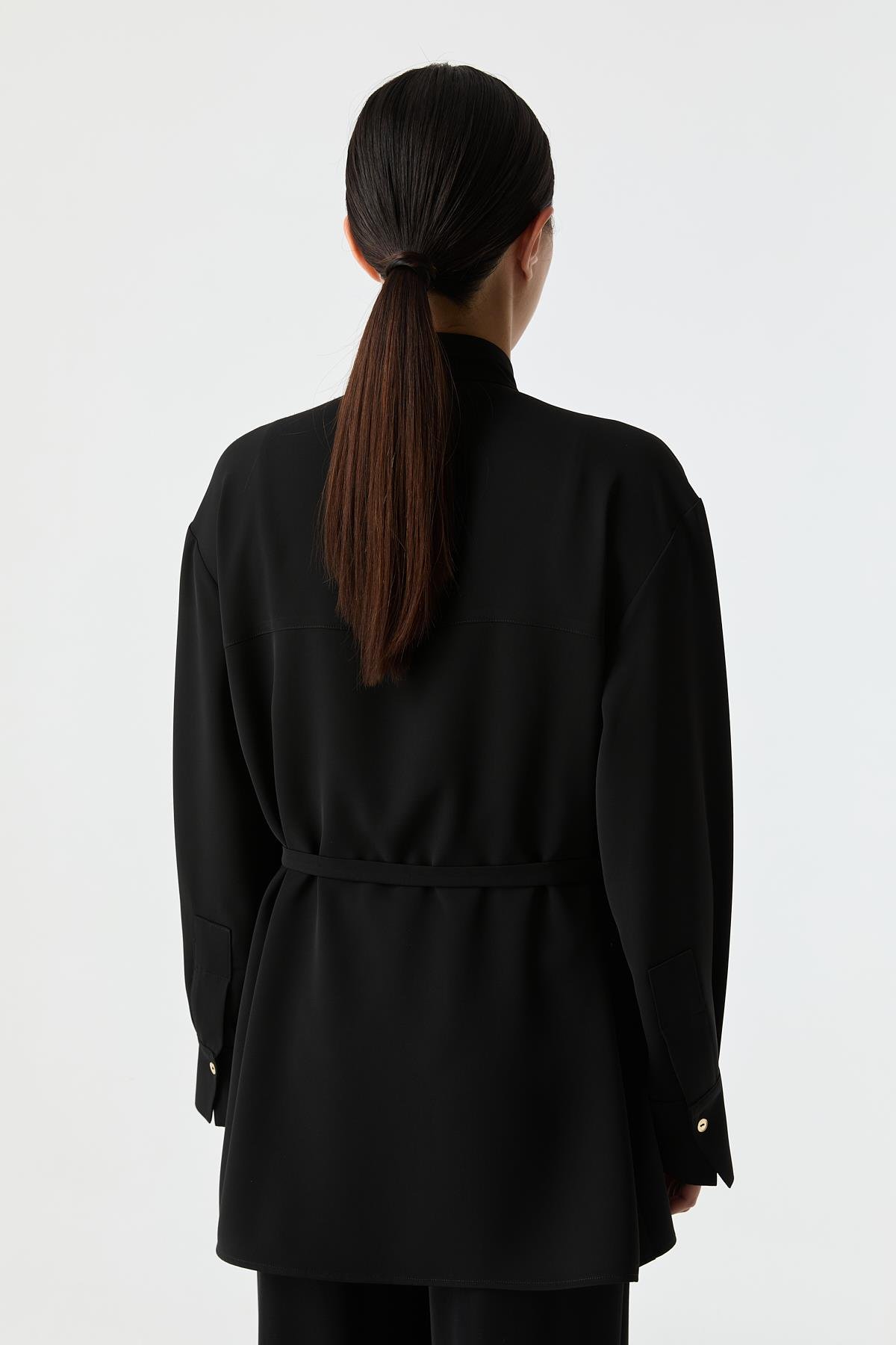 Pilise Detaylı Dökümlü Gömlek{KATEGORİ}