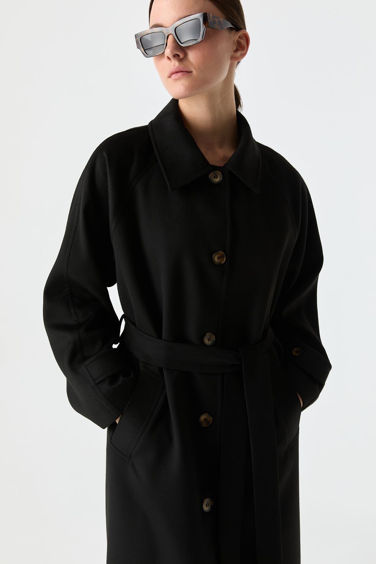 Rahat Kalıp Reglan Palto SİYAH{KATEGORİ}