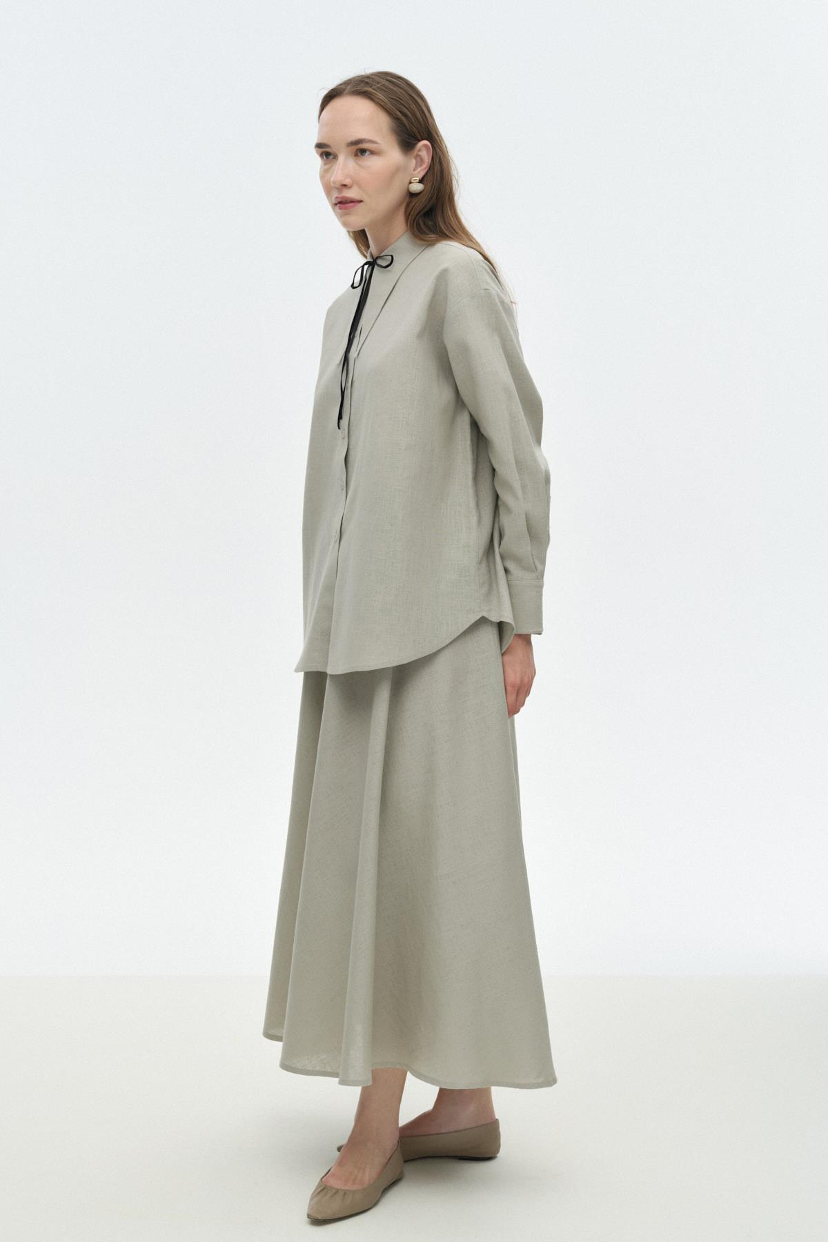 Sivri Yakalı Keten Gömlek{KATEGORİ}