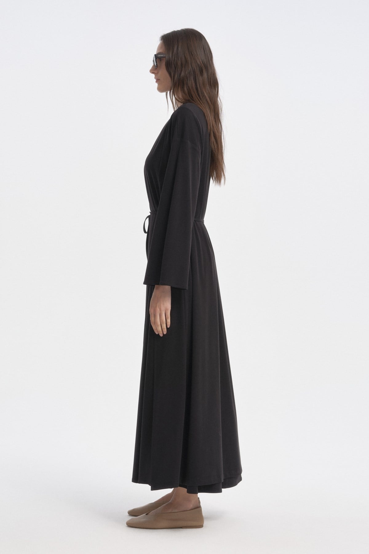Soft Dokulu Derin Yırtmaçlı Kimono SİYAH{KATEGORİ}
