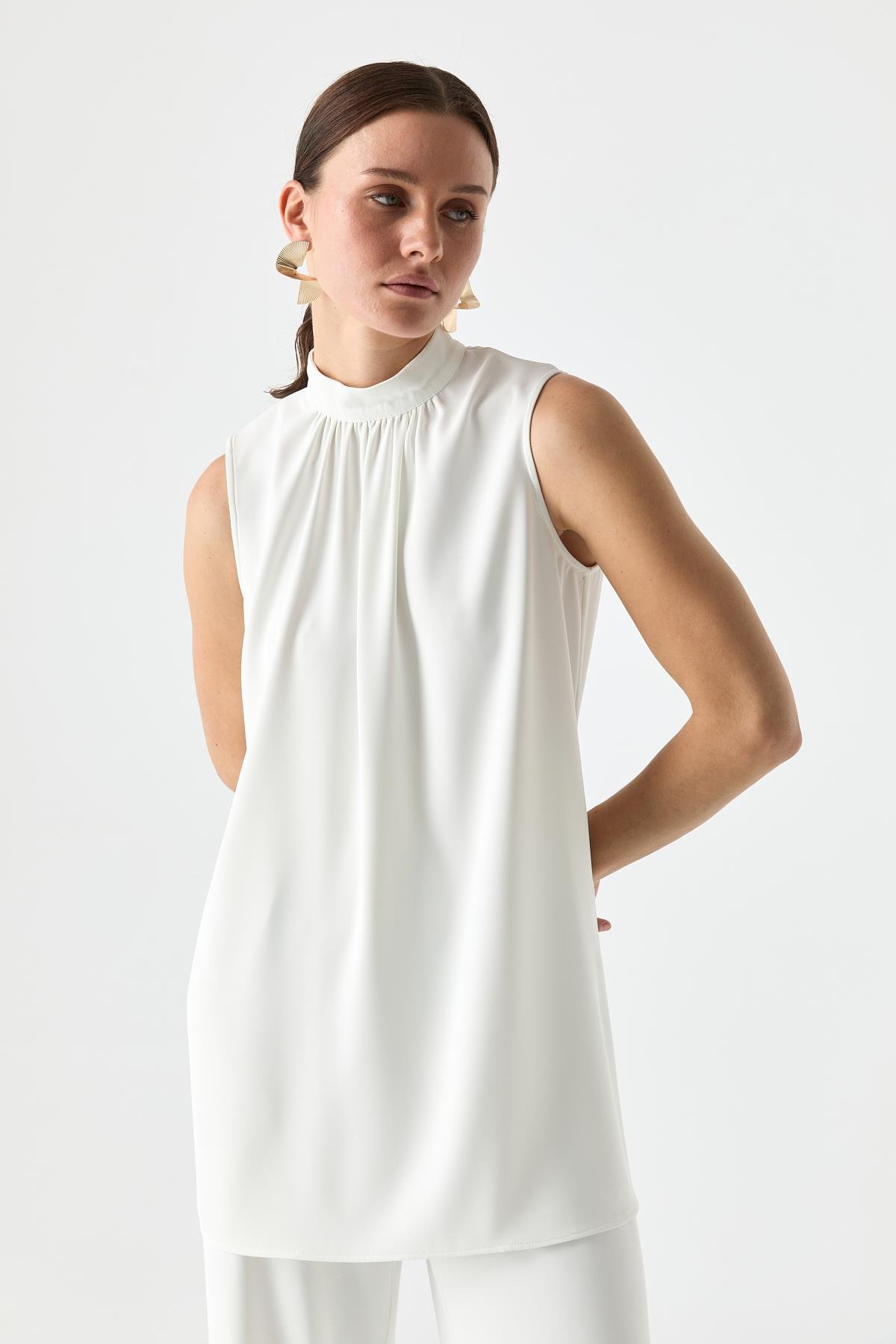 Yüksek Yaka Bluz BEYAZ{KATEGORİ}