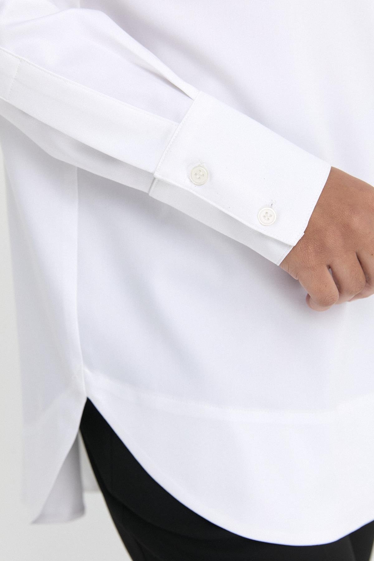 Wide Placket Shirt{KATEGORİ}