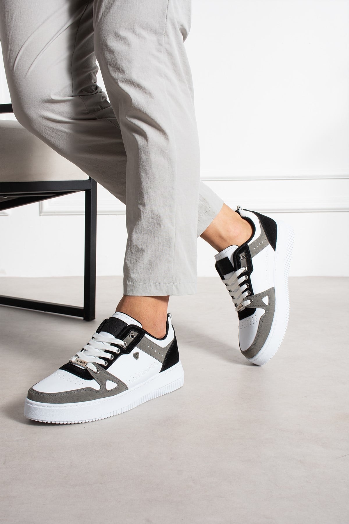  Beyaz Füme Erkek Sneaker