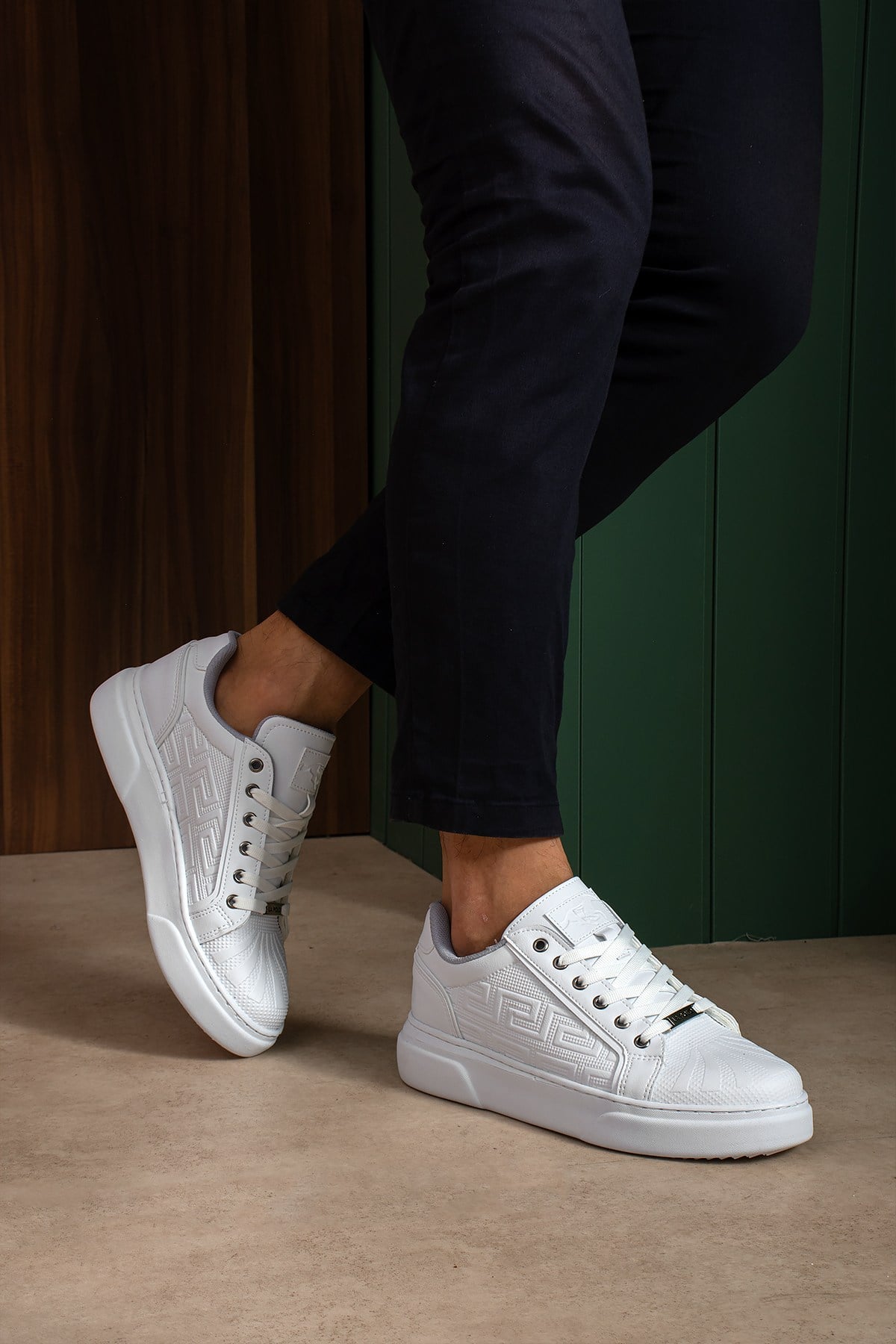 Beyaz Erkek Sneaker