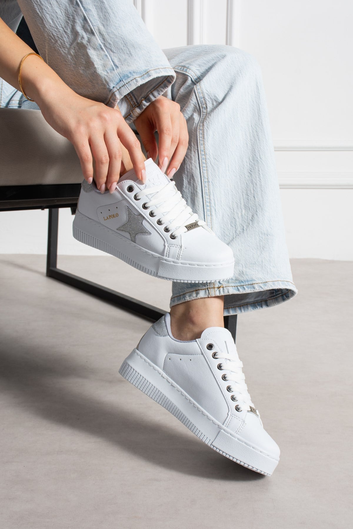 Beyaz Gümüş Kadın Sneaker