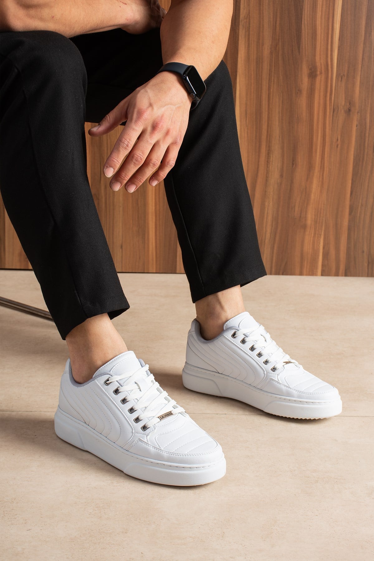 Dikişli Beyaz Erkek Sneaker