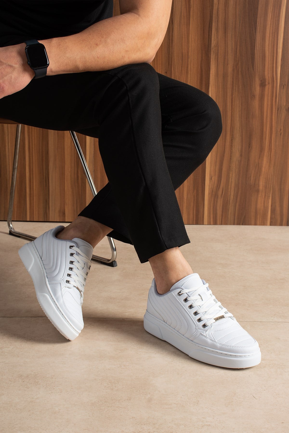 Dikişli Beyaz Erkek Sneaker