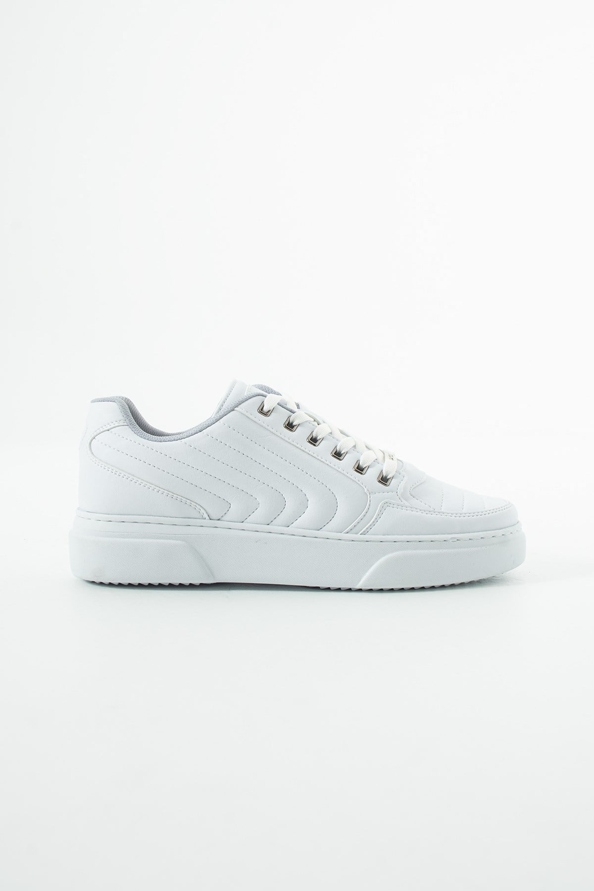 Dikişli Beyaz Erkek Sneaker