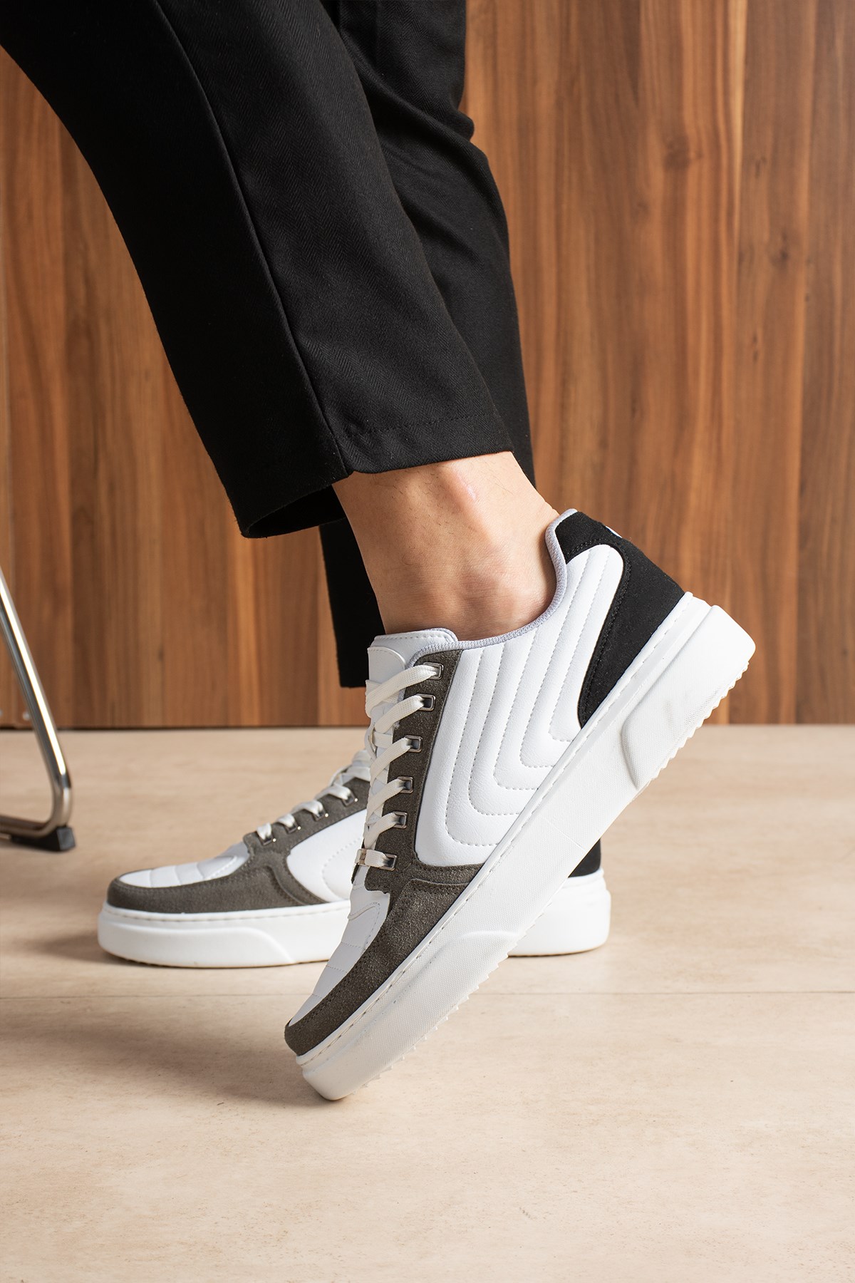 Dikişli Beyaz Füme Erkek Sneaker
