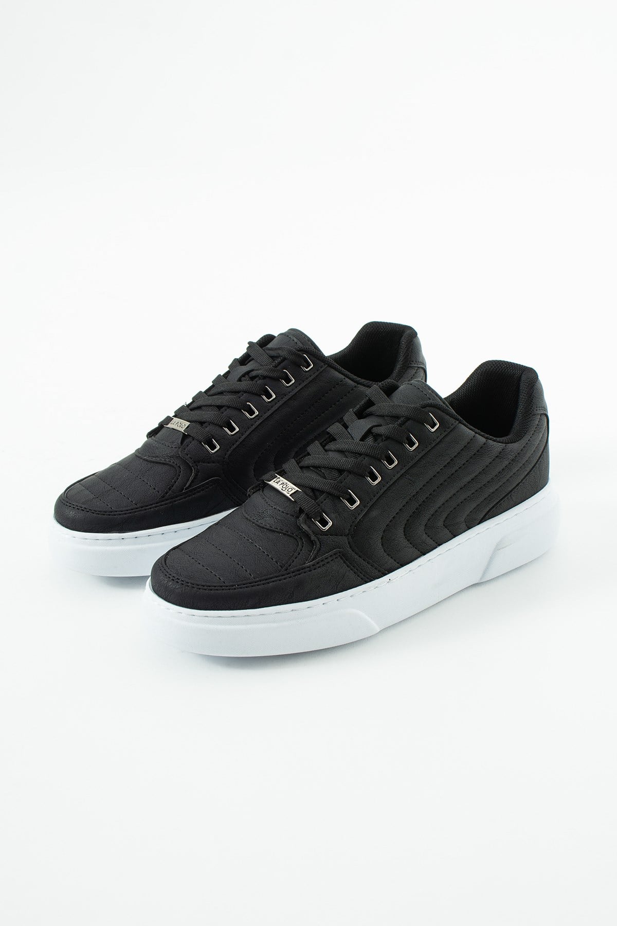 Dikişli Siyah Beyaz Erkek Sneaker