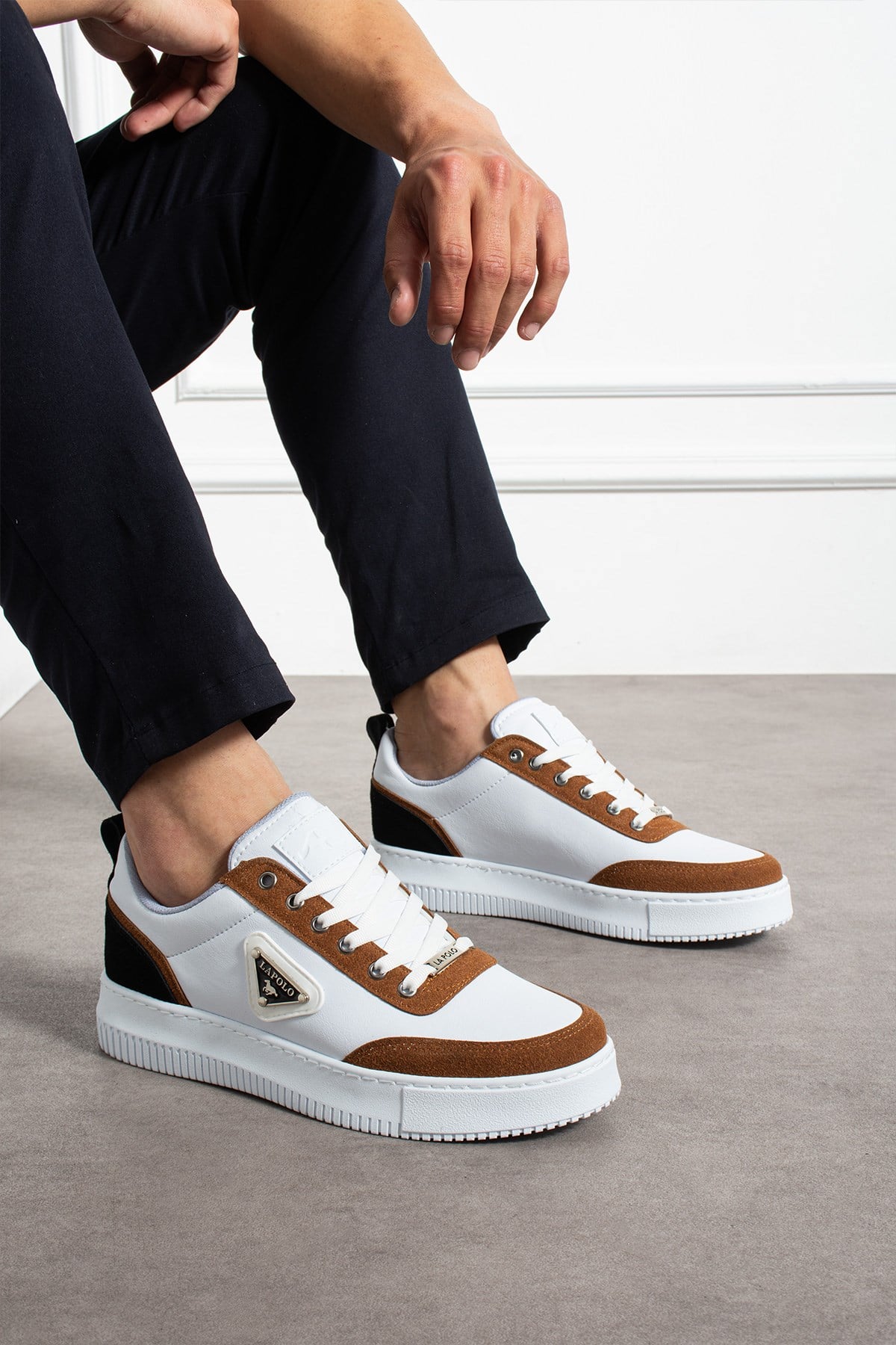 Kalın Taban Beyaz Siyah Erkek Sneaker