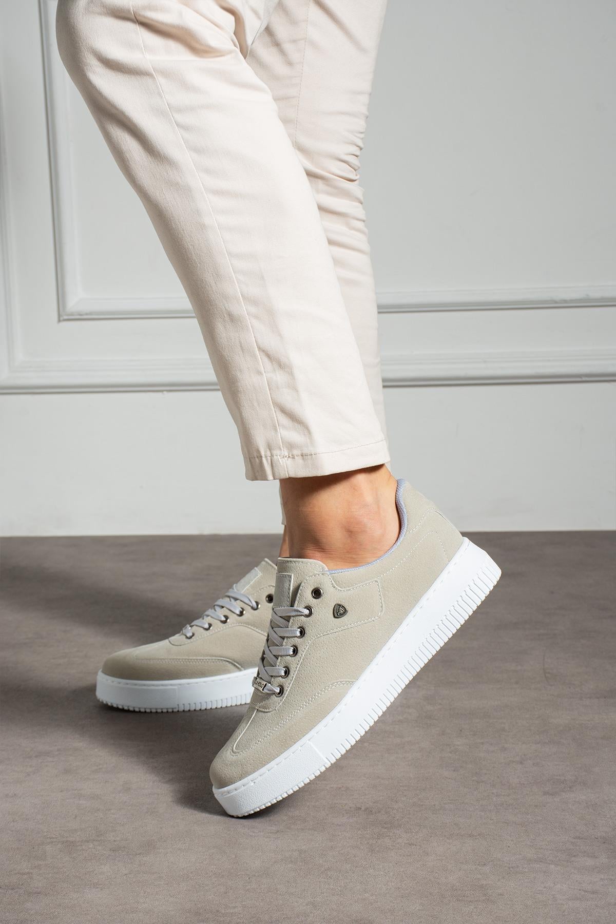 Kalın Taban Buz Renk Erkek Sneaker