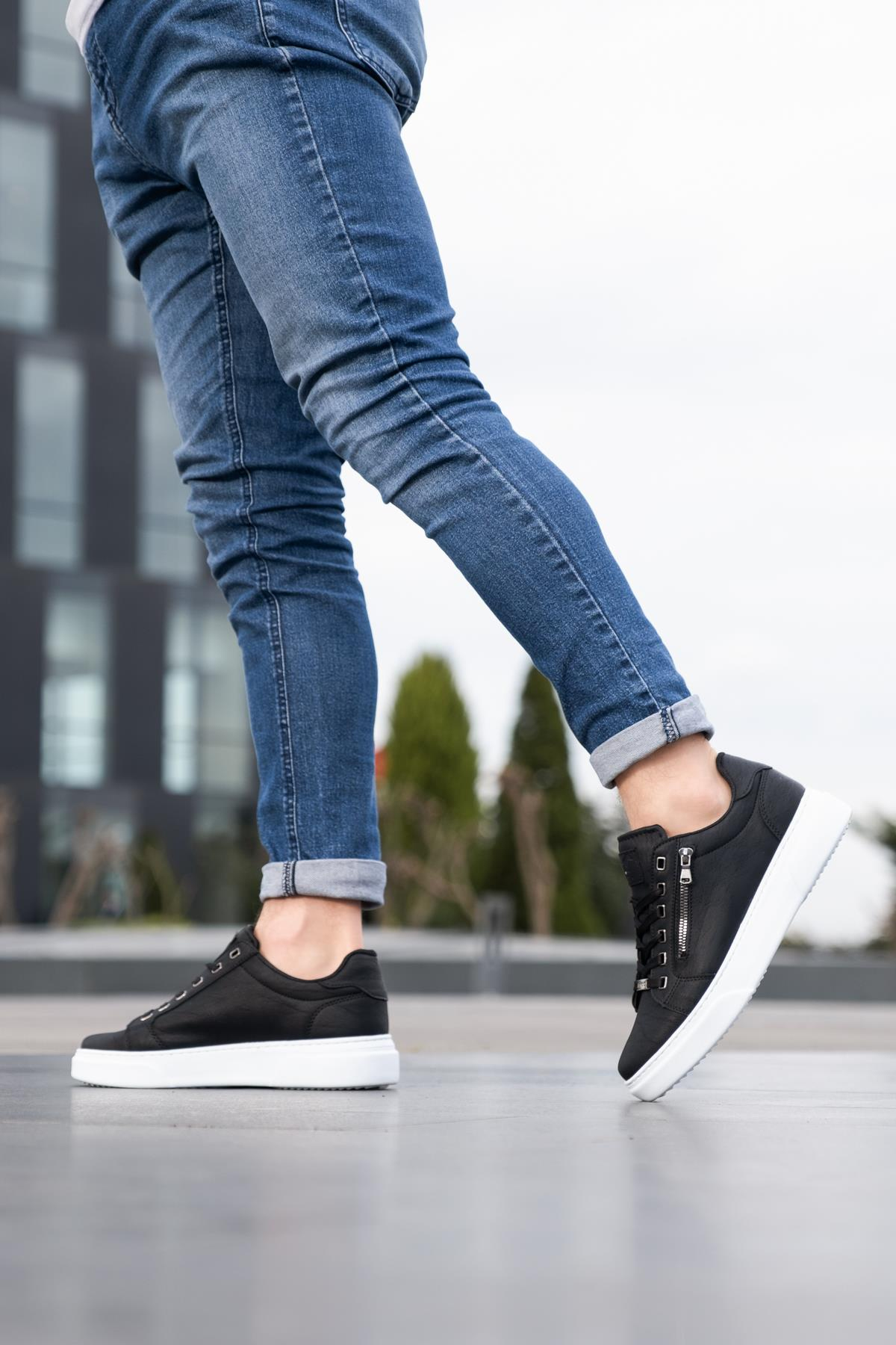 Kalın Taban Fermuar Detaylı Siyah Beyaz Erkek Sneaker