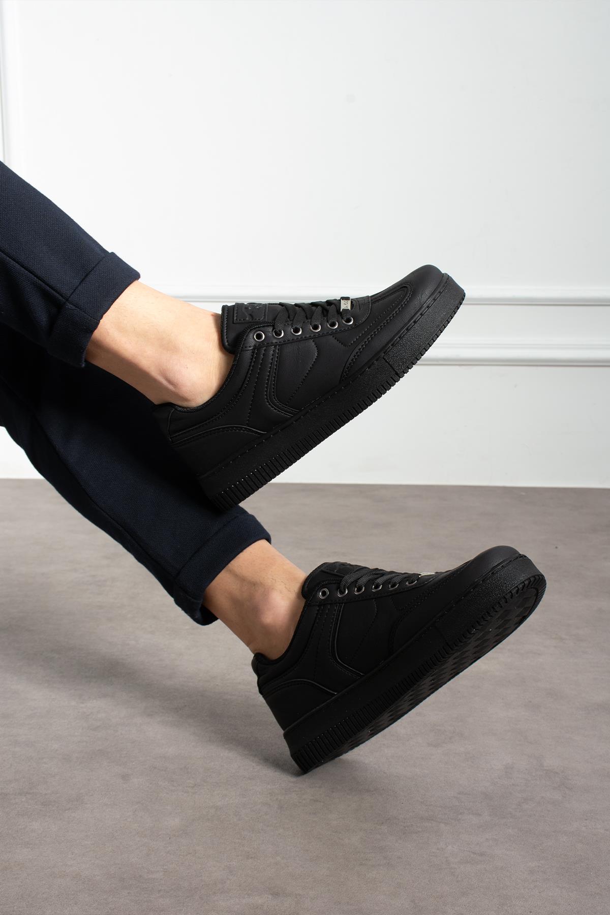 Kalın Taban Siyah Erkek Sneaker