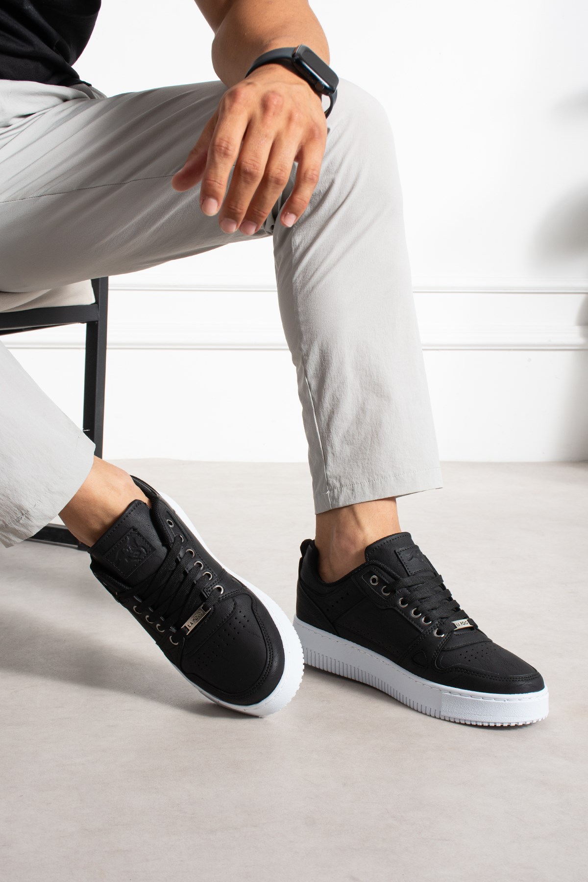 Siyah Beyaz Erkek Sneaker