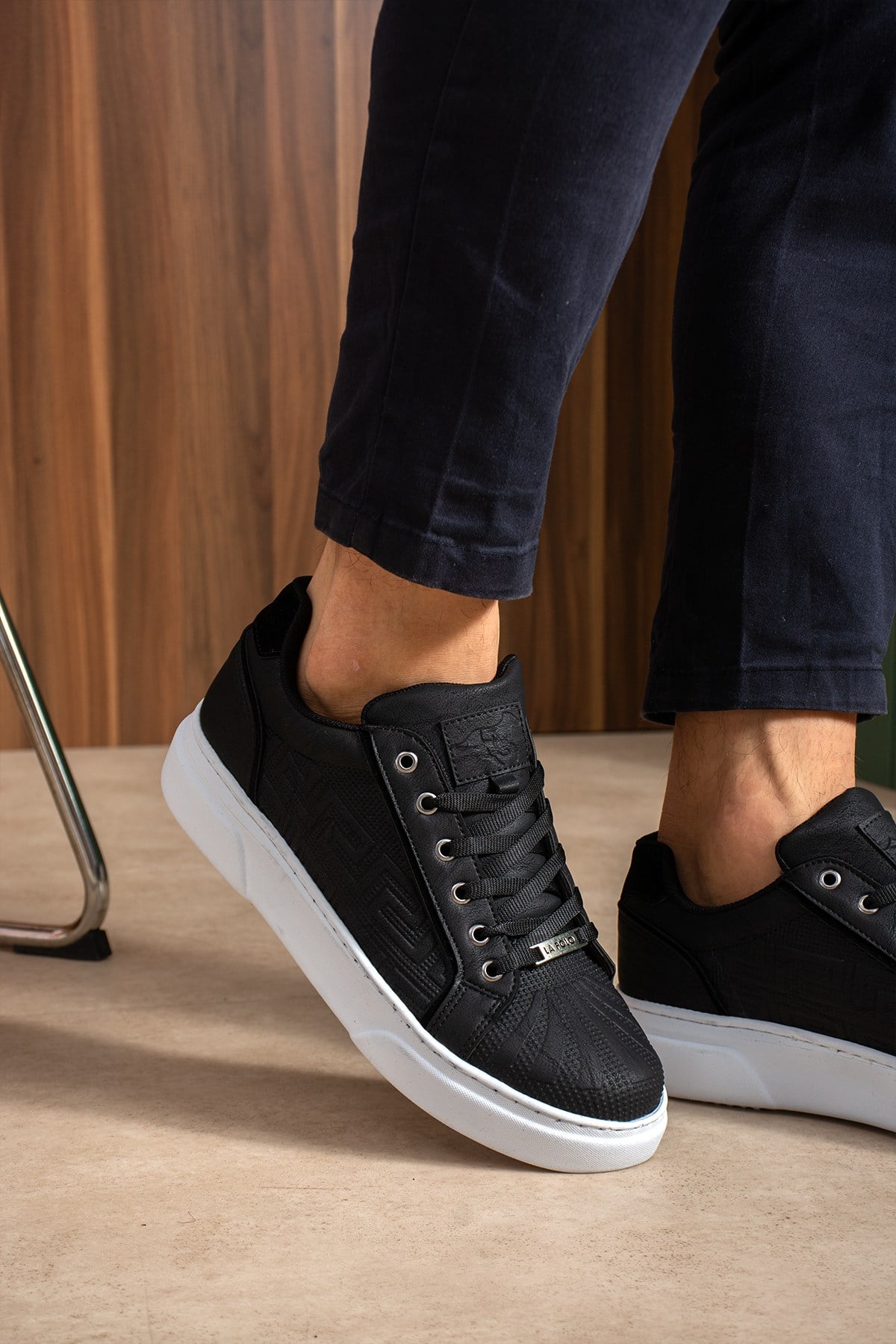 Siyah Beyaz Erkek Sneaker