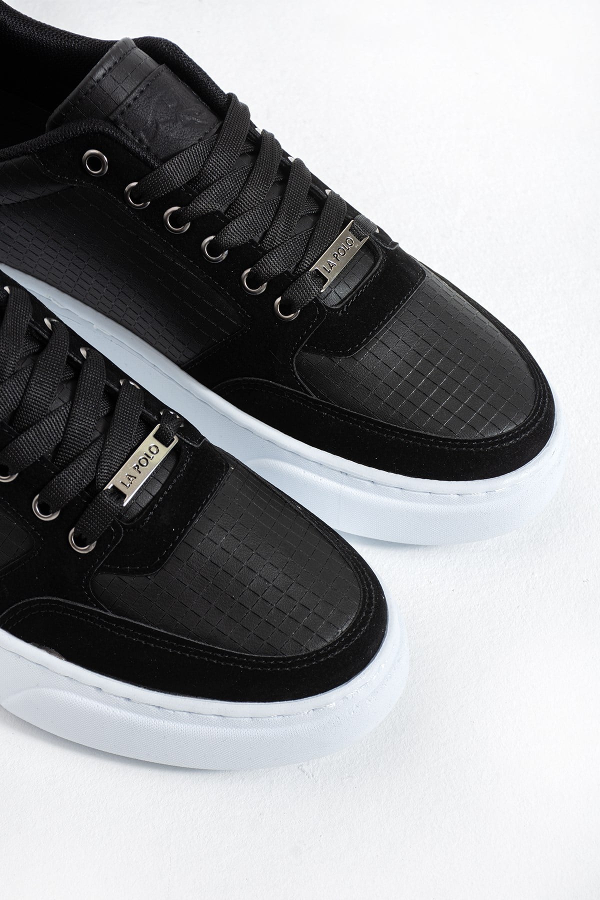 Siyah Beyaz Erkek Sneaker