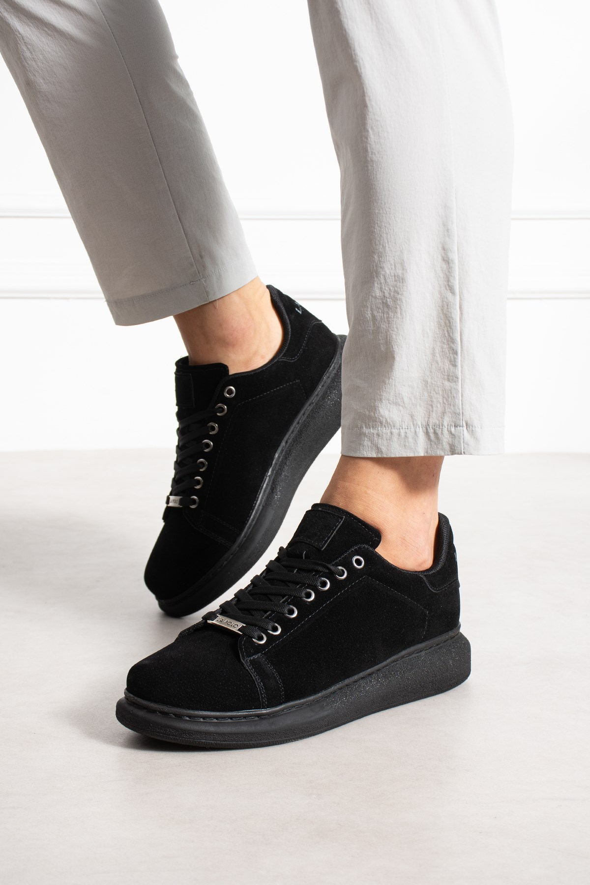 Siyah Süet Erkek Sneaker