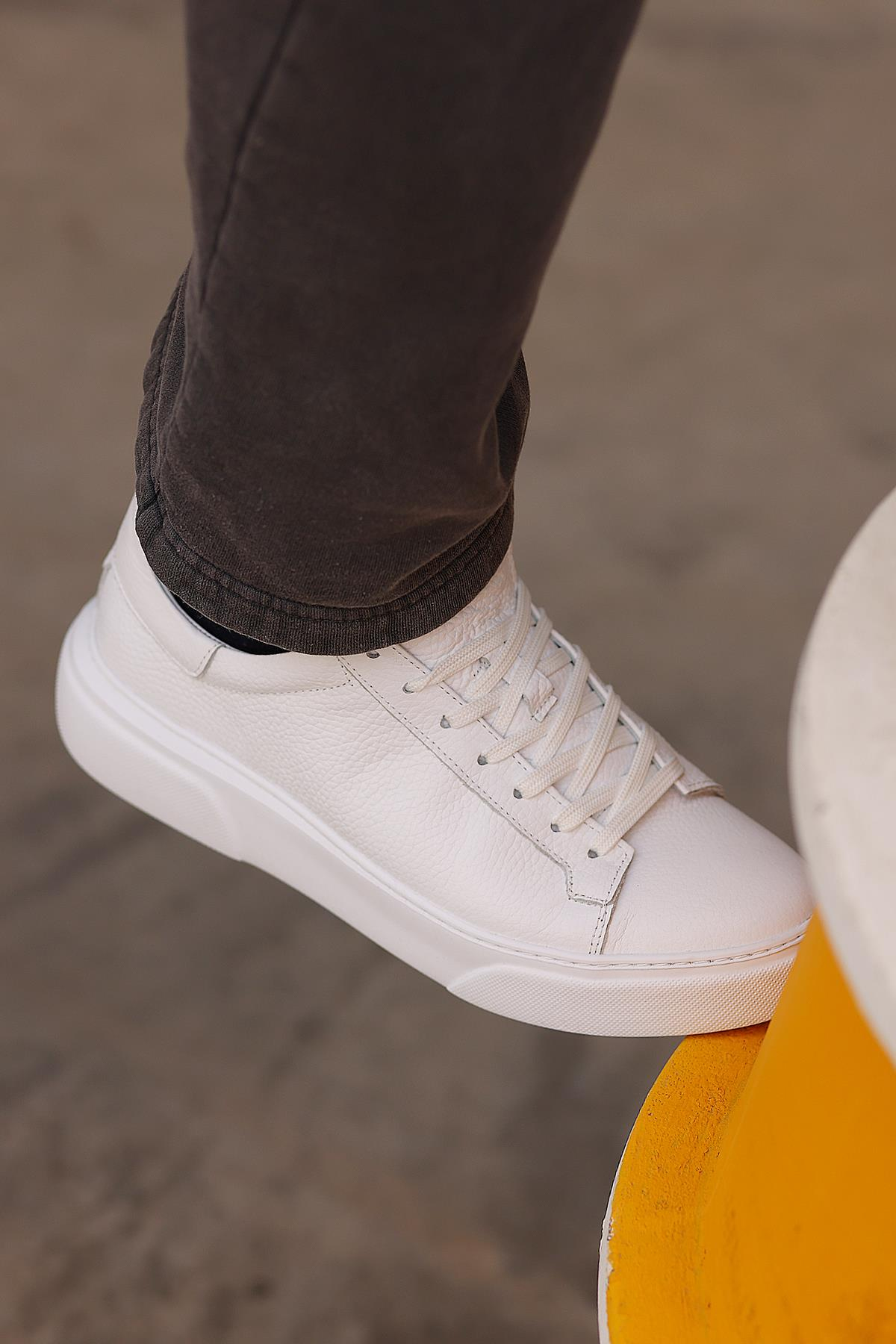 Shoetyle - Beyaz Hakiki Deri Bağcıklı Erkek Sneaker 800-2501