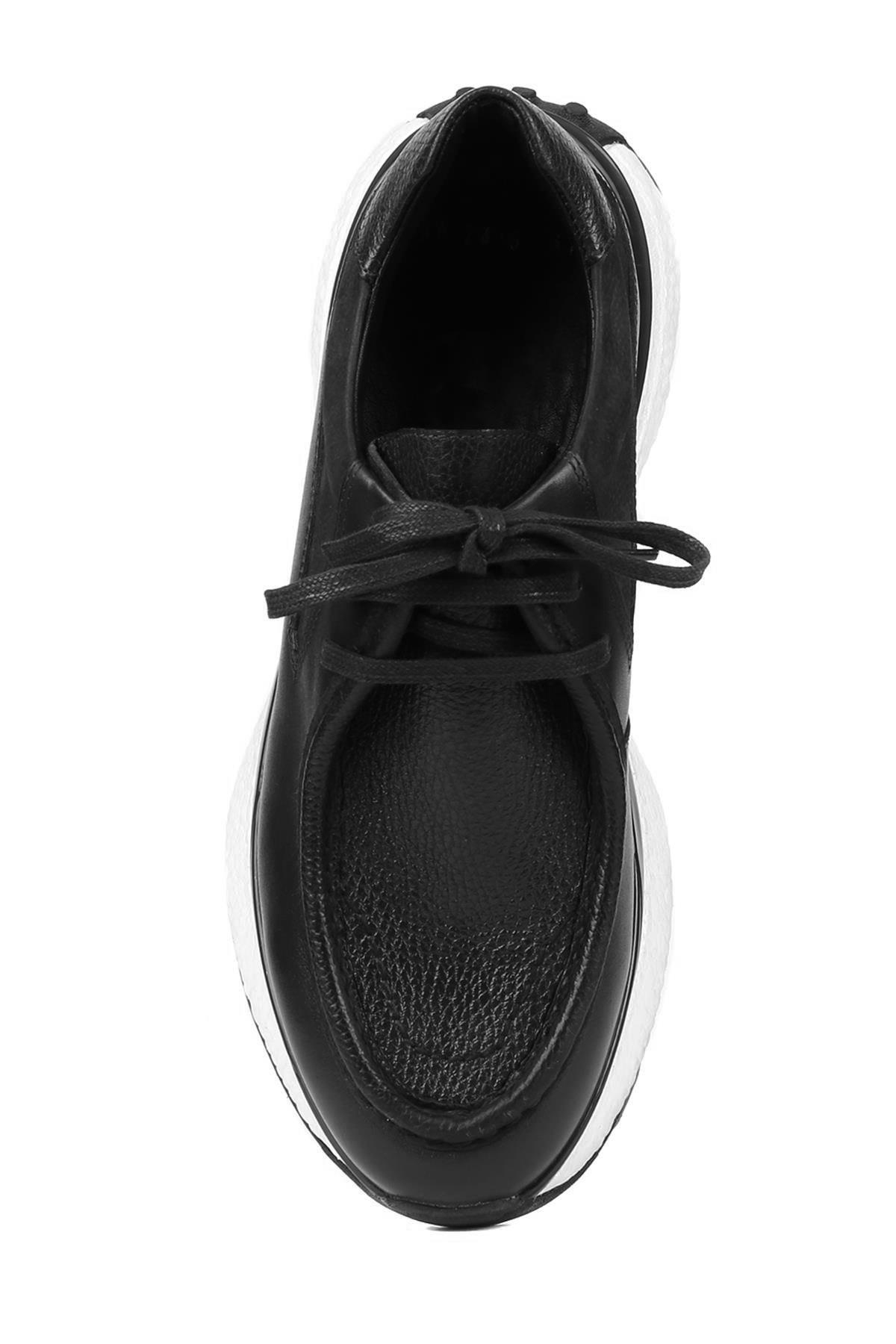 Shoetyle - Siyah Deri Bağcıklı Erkek Günlük Ayakkabı 250-2416