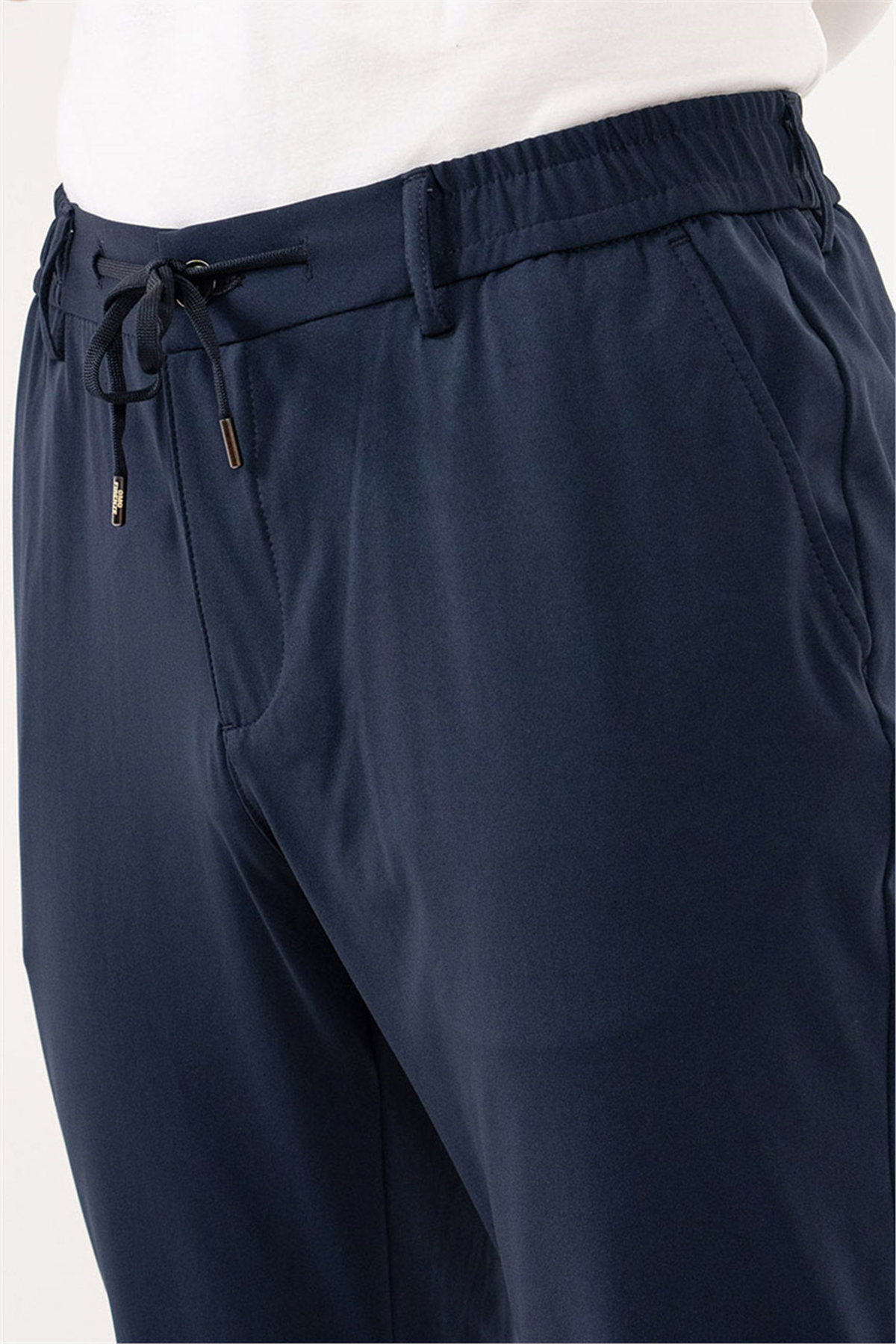 Beli Lastikli Arka Cepleri Çıtçıt Kapamalı Jogger Erkek Pantolon