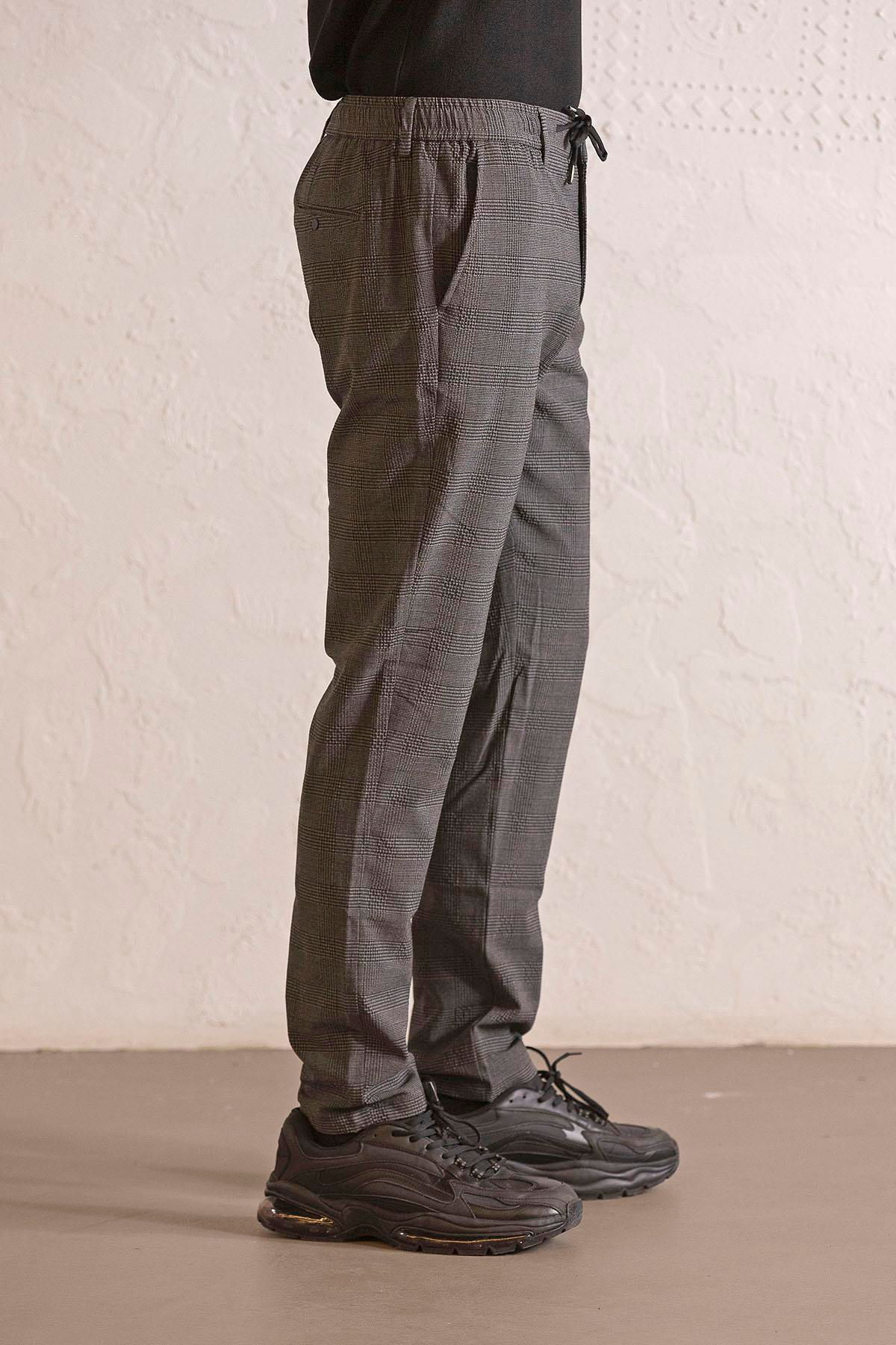 Beli Lastikli Arka Cepleri Çıtçıtlı Jogger Erkek Pantolon