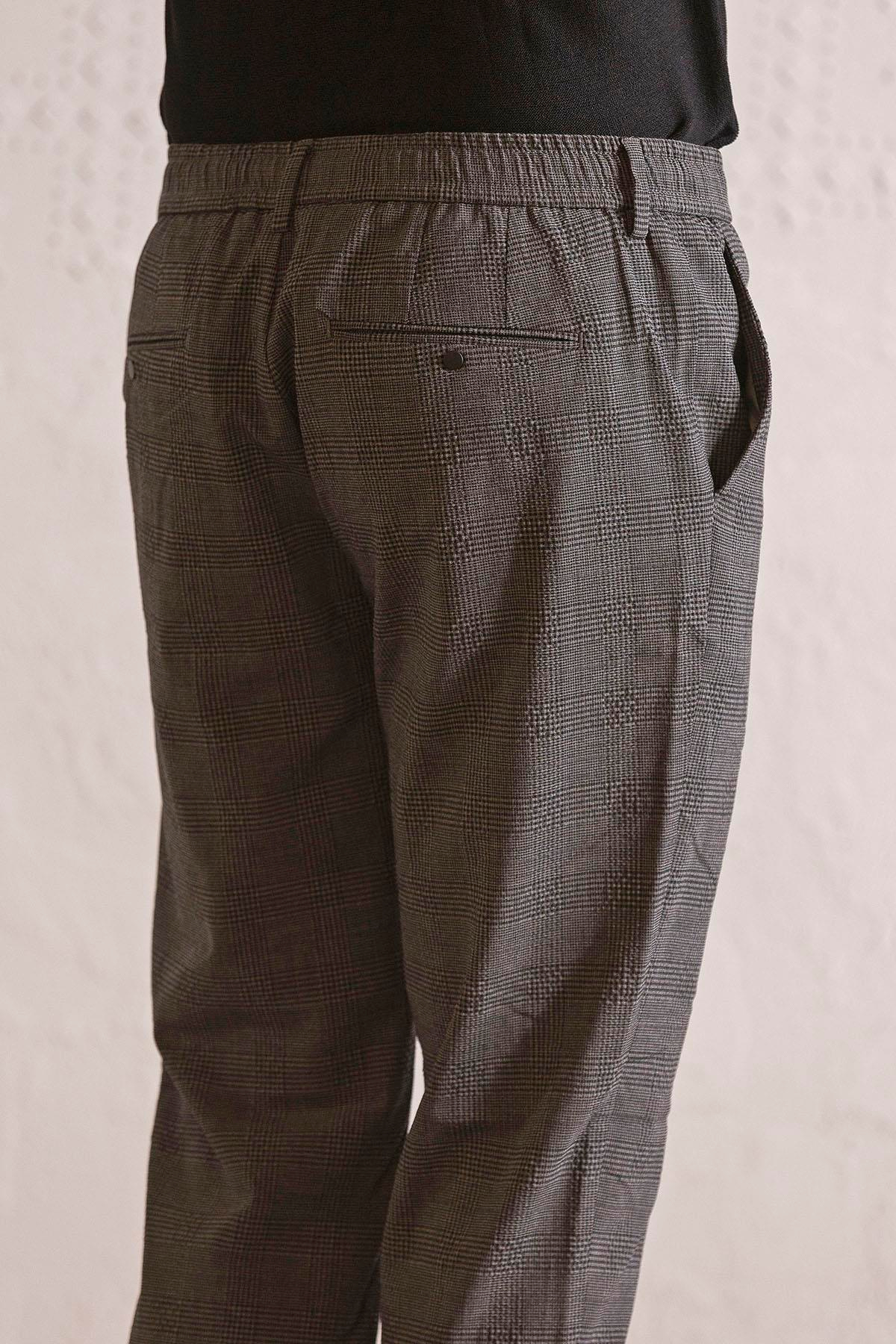 Beli Lastikli Arka Cepleri Çıtçıtlı Jogger Erkek Pantolon