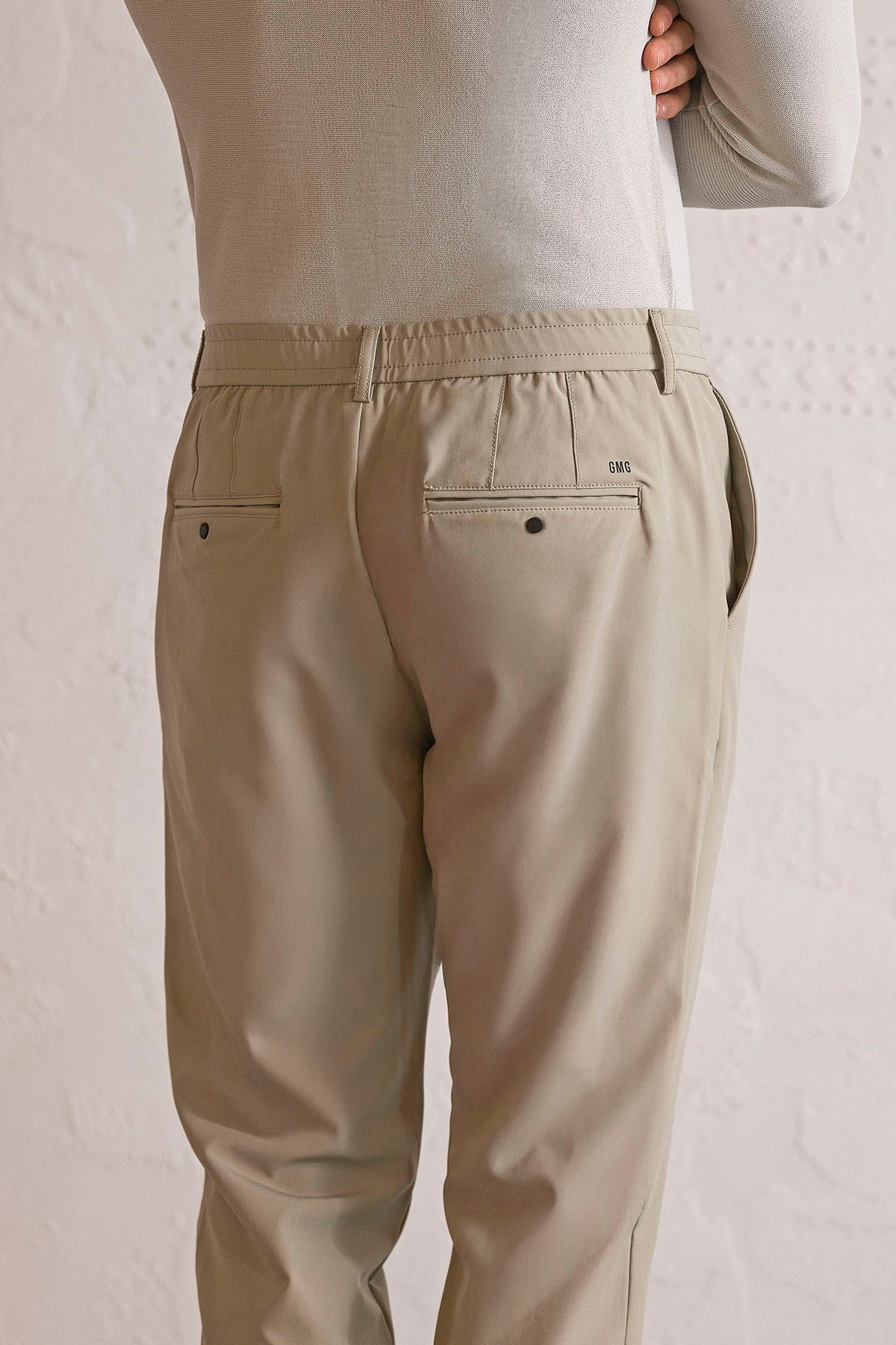 Beli Lastikli ve Bağcıklı Cepleri Çıtçıtlı Jogger Erkek Pantolon