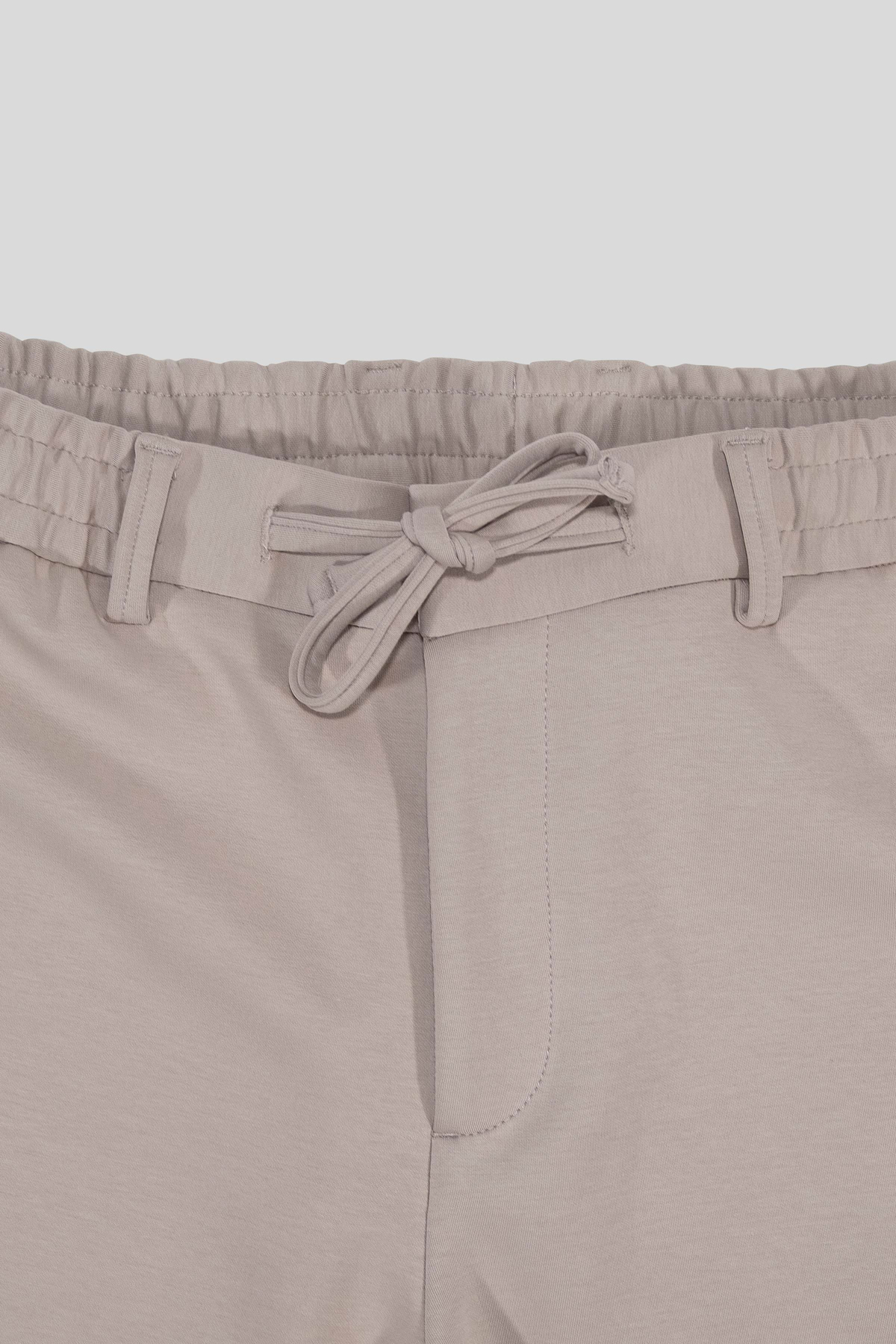 Beli Lastikli ve Bağcıklı Dik Cepli Regular Fit Erkek Şort