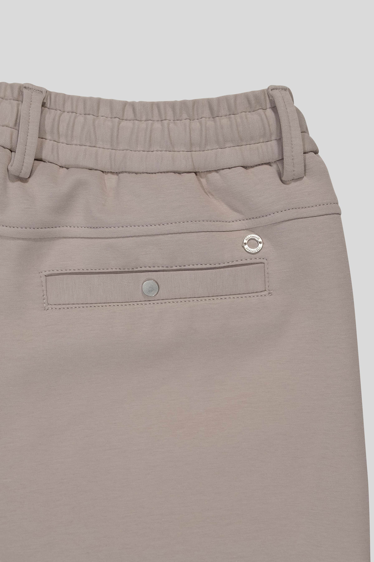 Beli Lastikli ve Bağcıklı Dik Cepli Regular Fit Erkek Şort