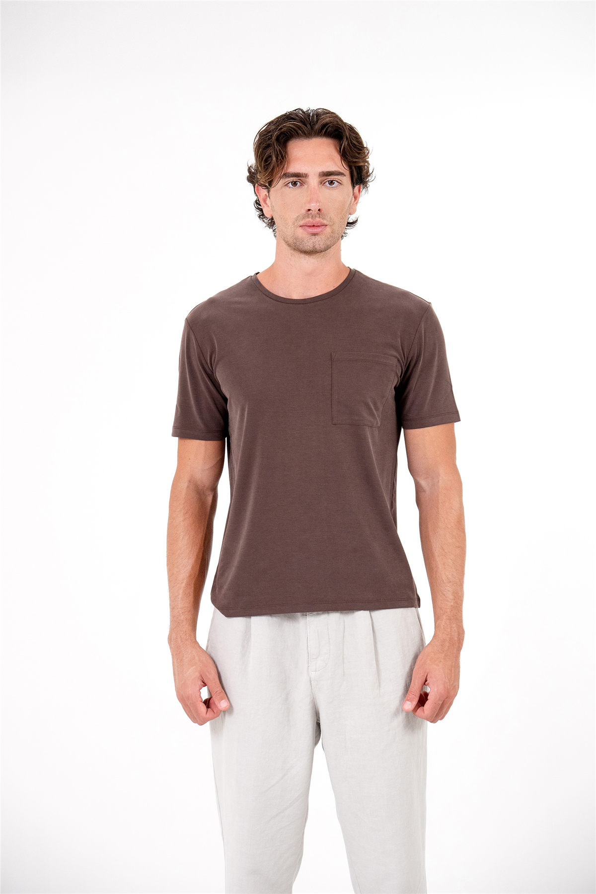 Bisiklet Yaka Cepli Basic Erkek T-shirt