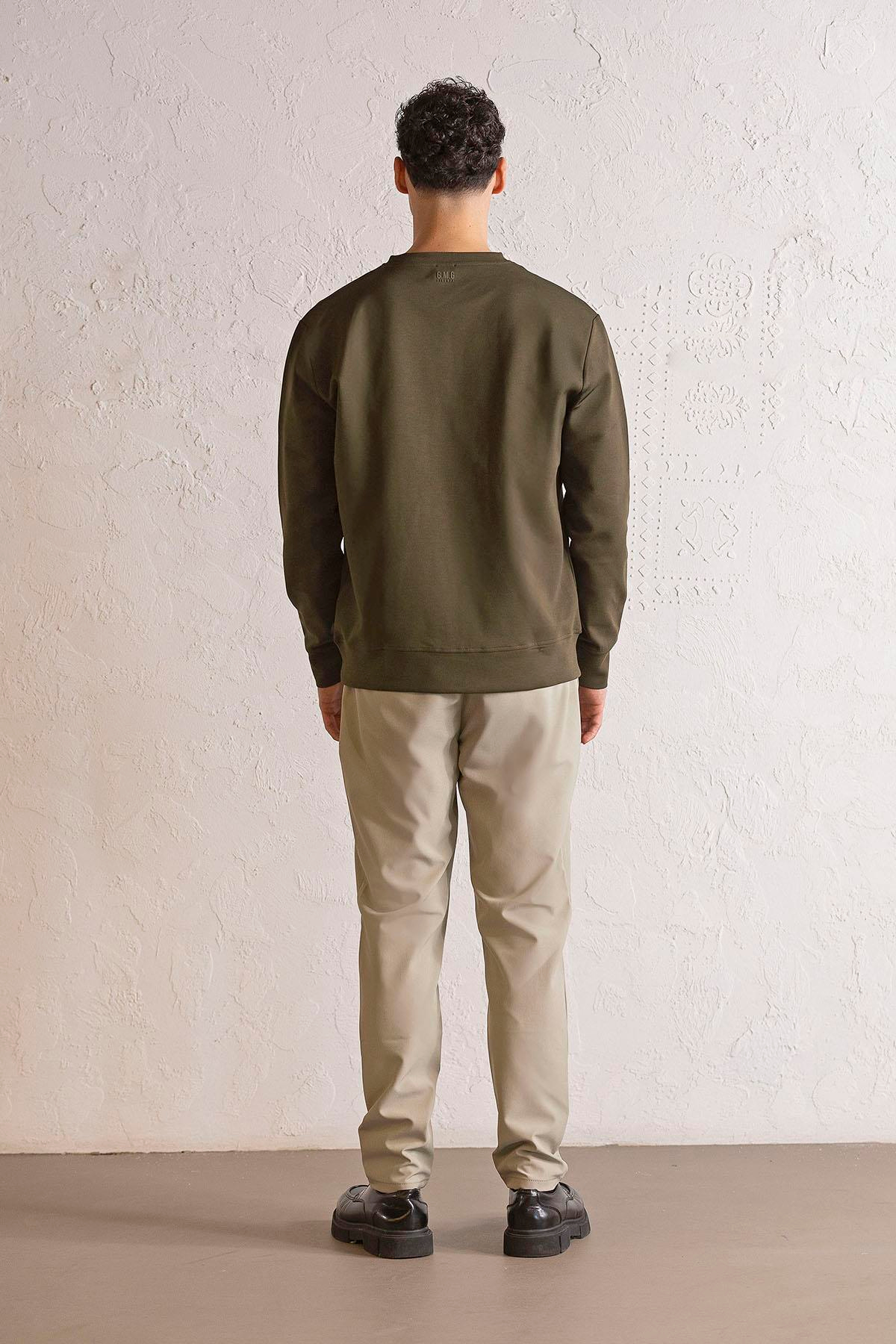 Bisiklet Yaka Kabartma Baskılı Erkek Sweatshirt